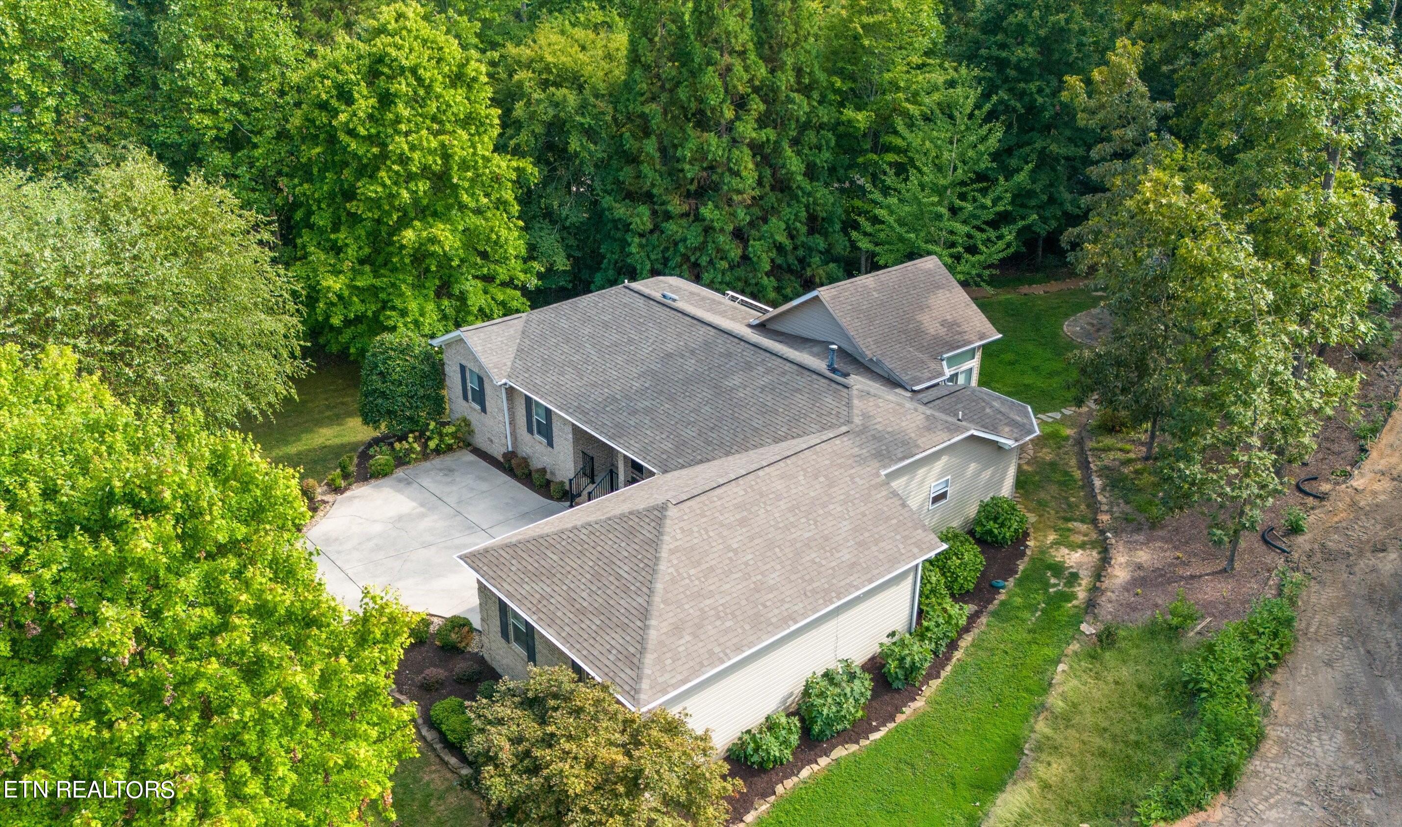 304 Uhdali Place Loudon TN 37774