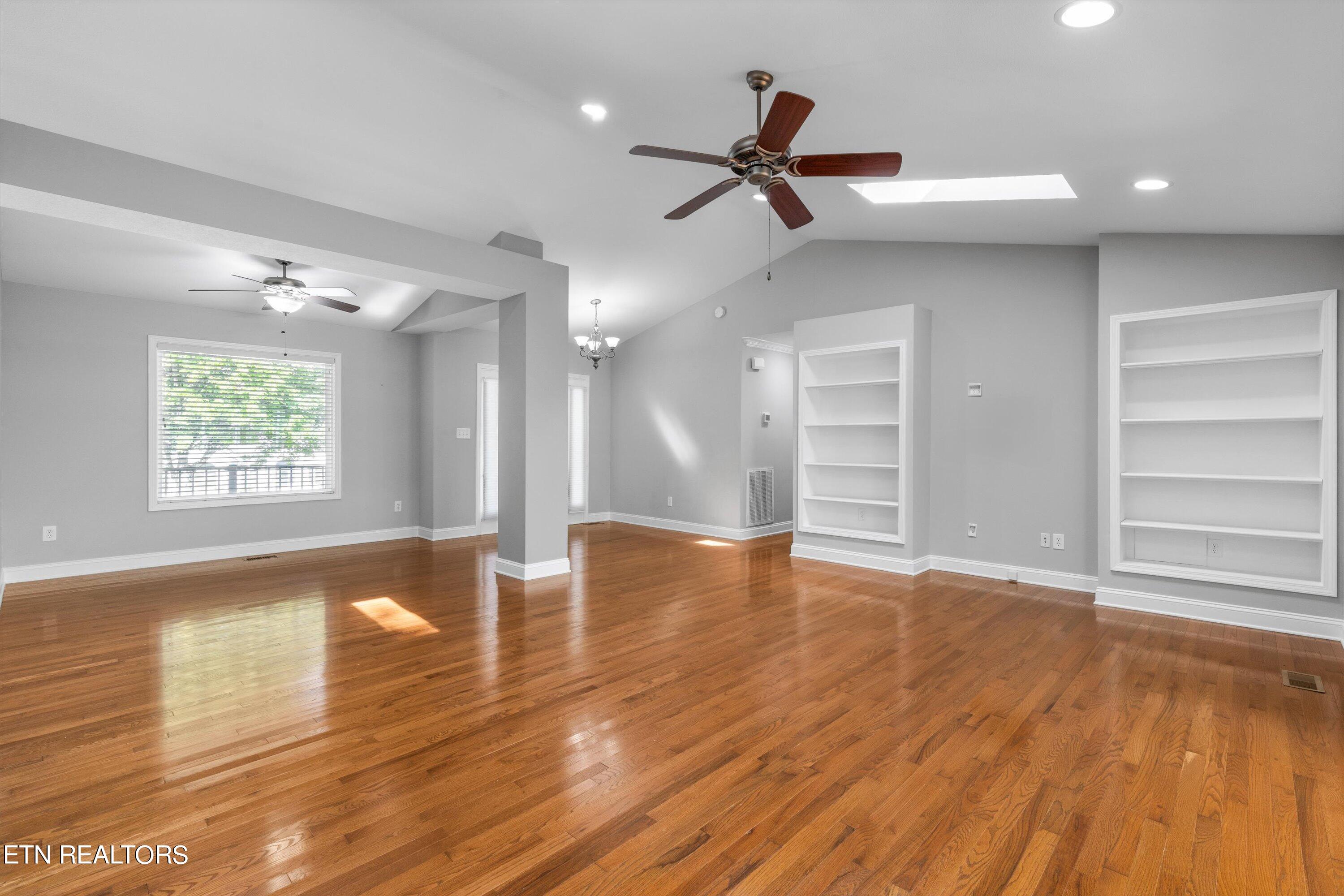 304 Uhdali Place Loudon TN 37774
