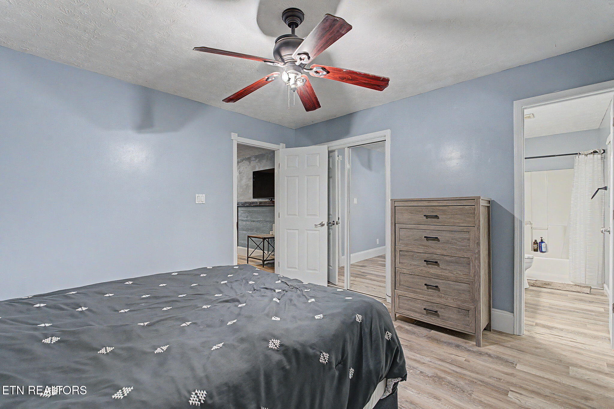 1614 Dogwood Street Sevierville TN 37876
