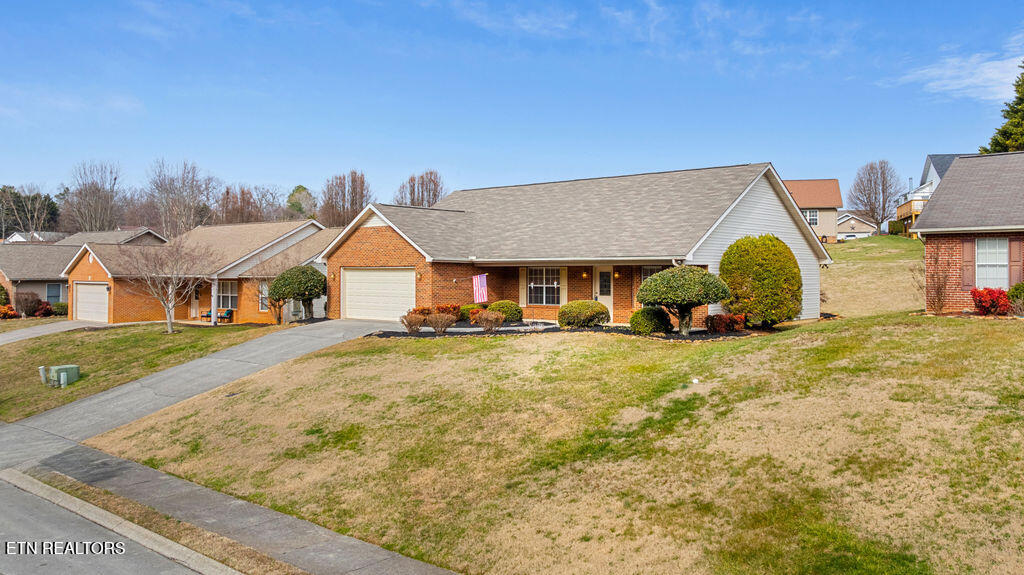 1035 Willow Creek Circle Maryville TN 37804