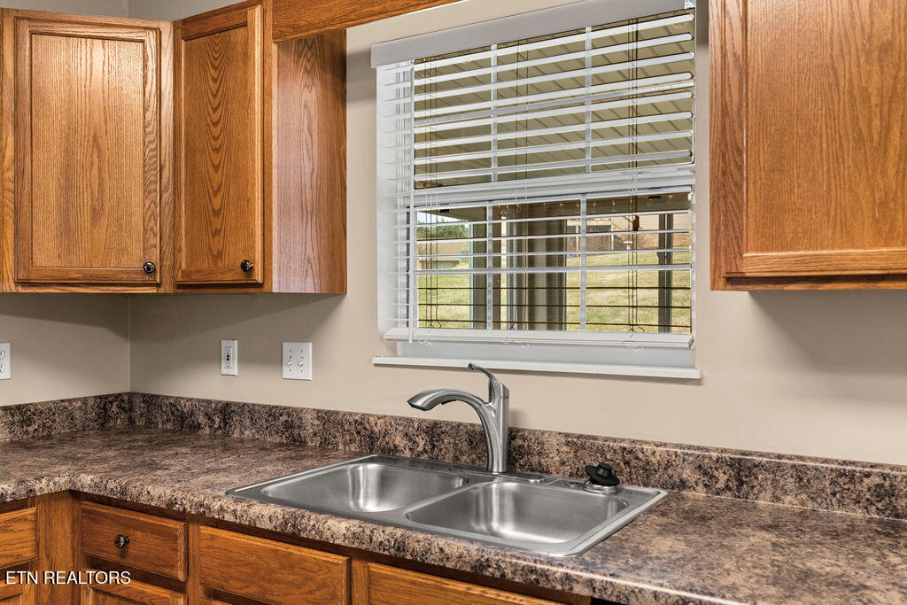 1035 Willow Creek Circle Maryville TN 37804