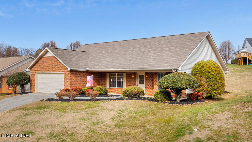 1035 Willow Creek Circle Maryville TN 37804
