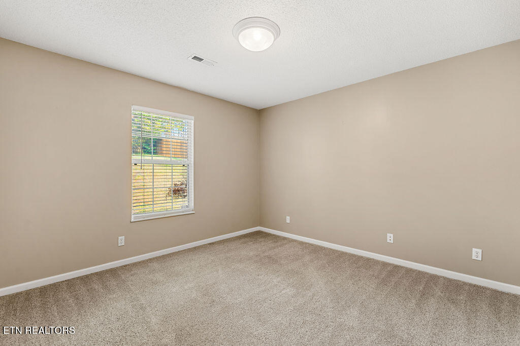 1035 Willow Creek Circle Maryville TN 37804