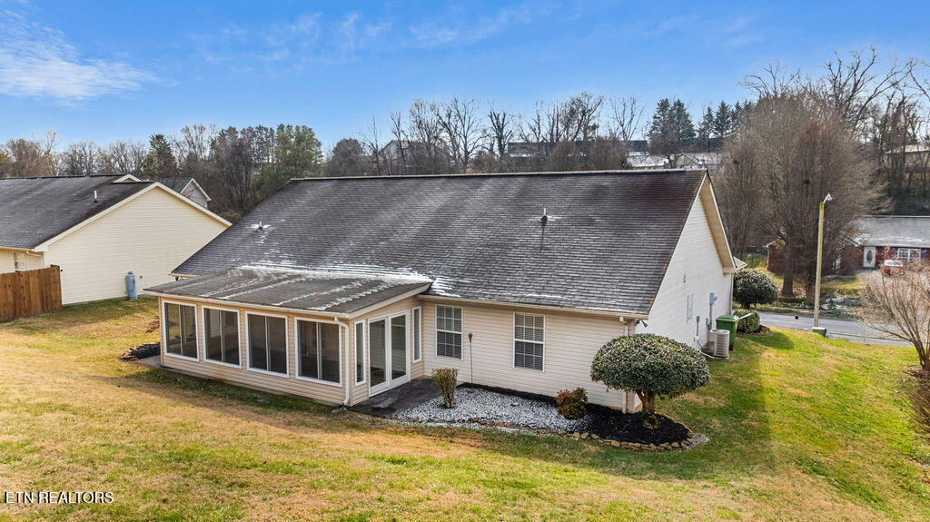 1035 Willow Creek Circle Maryville TN 37804