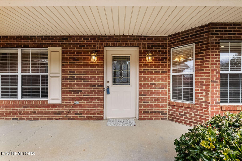 1035 Willow Creek Circle Maryville TN 37804