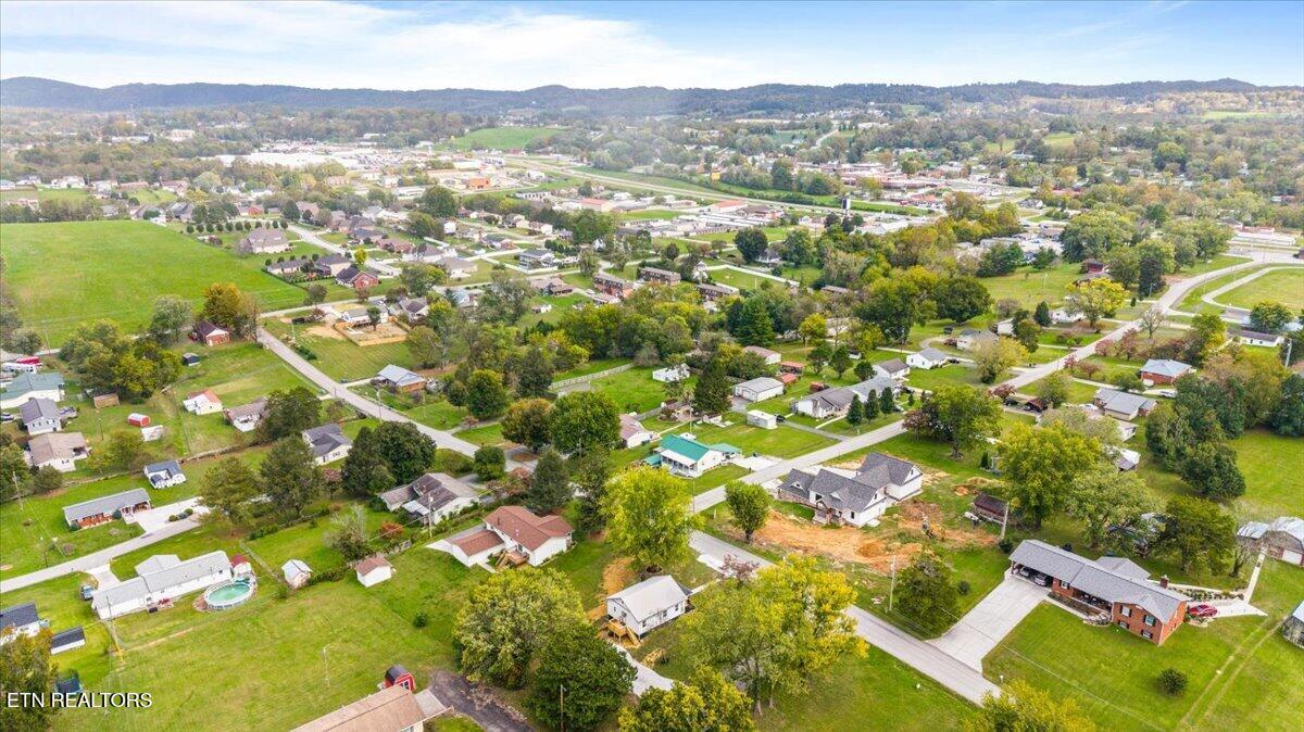 190 Butter And Egg Road Jacksboro TN 37757