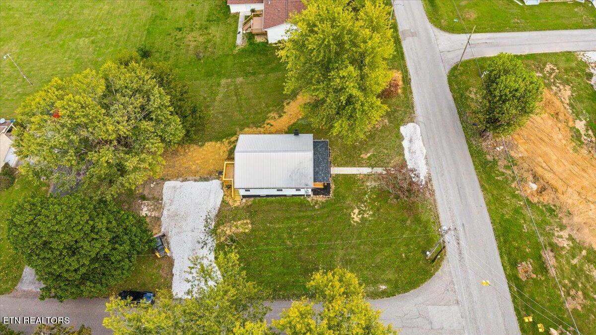 190 Butter And Egg Road Jacksboro TN 37757