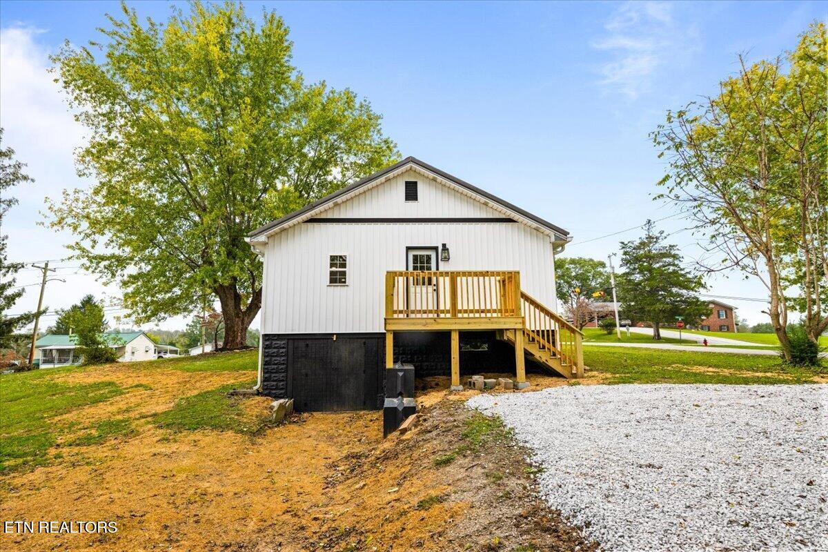 190 Butter And Egg Road Jacksboro TN 37757