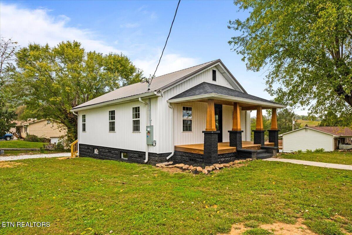 190 Butter And Egg Road Jacksboro TN 37757