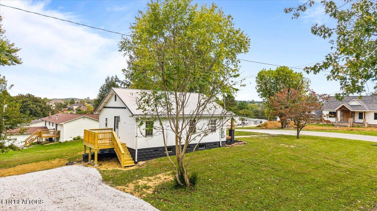 190 Butter And Egg Road Jacksboro TN 37757
