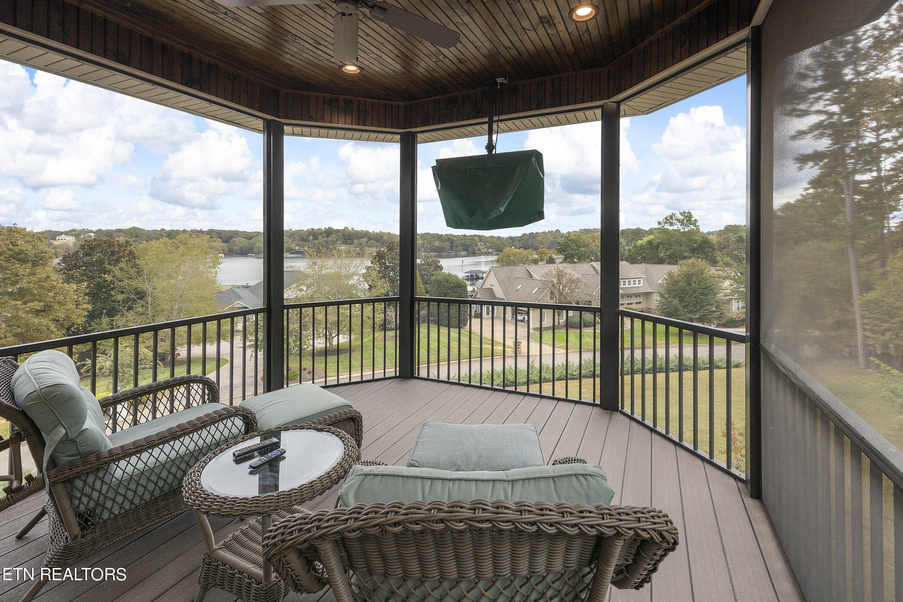 110 Blue Herron Drive Lenoir City TN 37772
