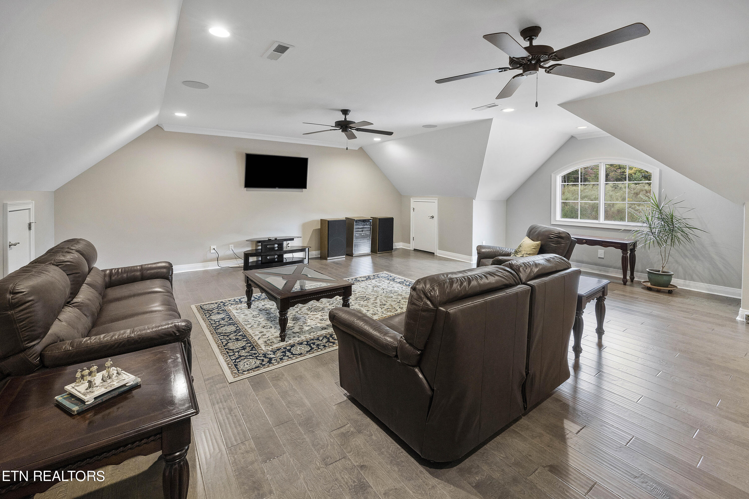 110 Blue Herron Drive Lenoir City TN 37772