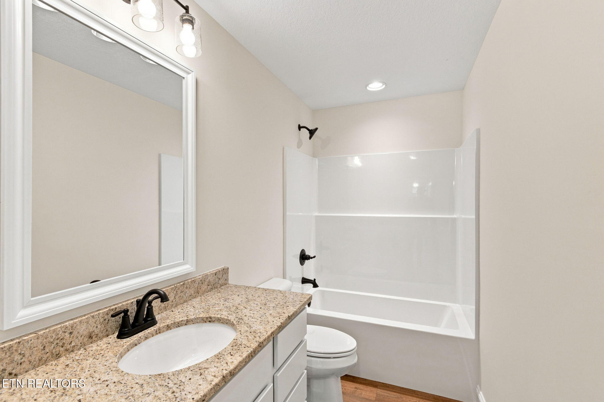 185 Brushy Valley Road Clinton TN 37716