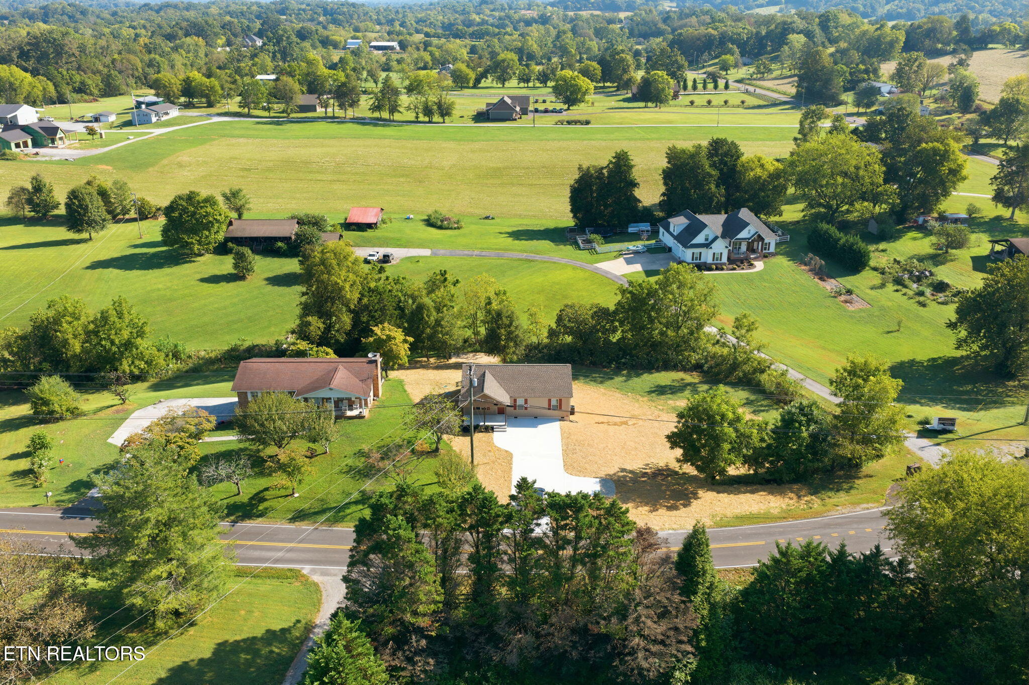 185 Brushy Valley Road Clinton TN 37716
