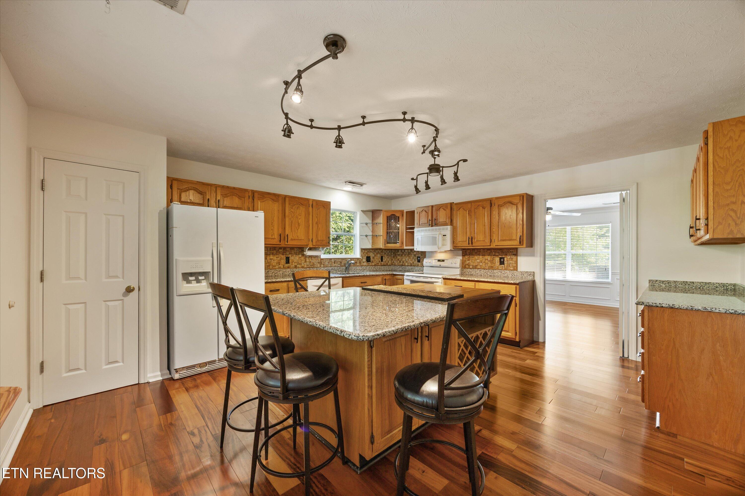 8215 Foxworth Trail Powell TN 37849