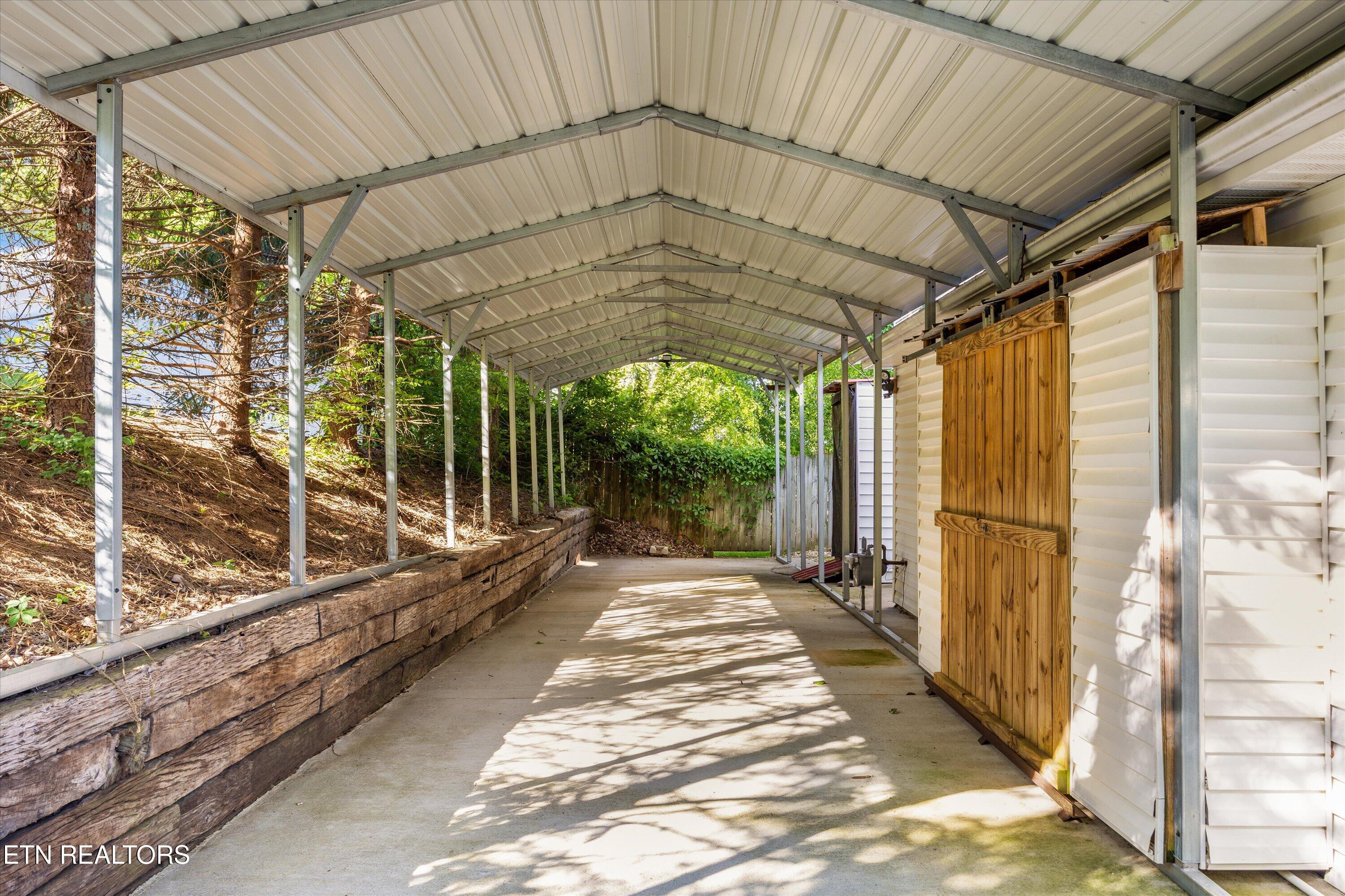 8215 Foxworth Trail Powell TN 37849