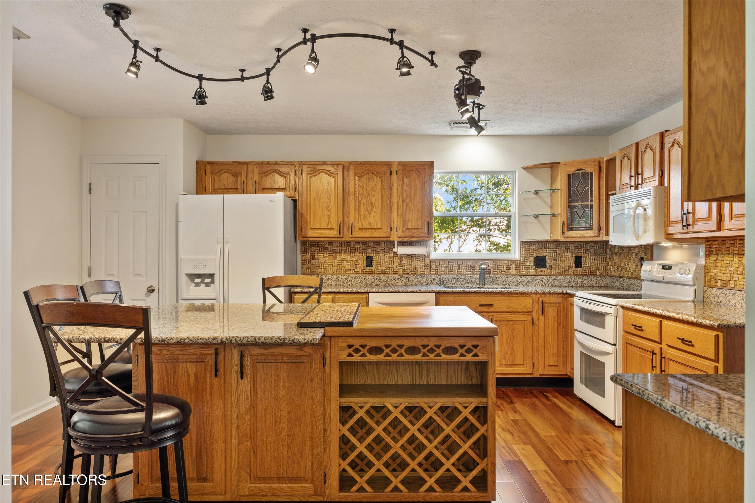 8215 Foxworth Trail Powell TN 37849