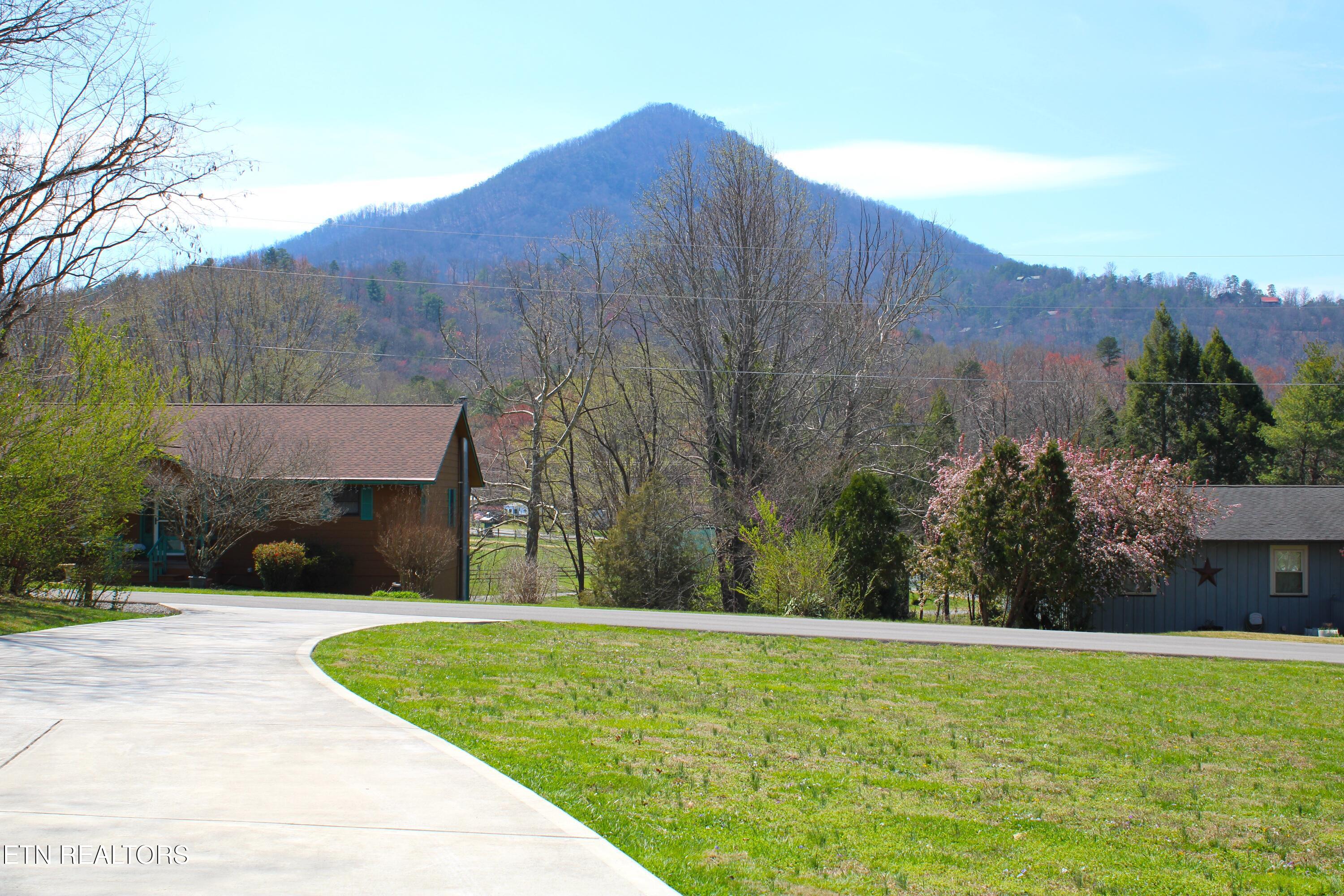 3623 Shelby Drive Sevierville TN 37862