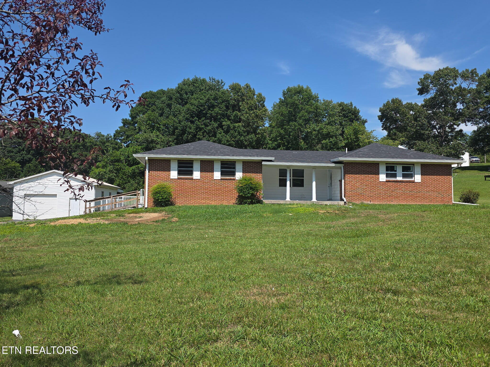 824 Poplar Springs Road Loudon TN 37774