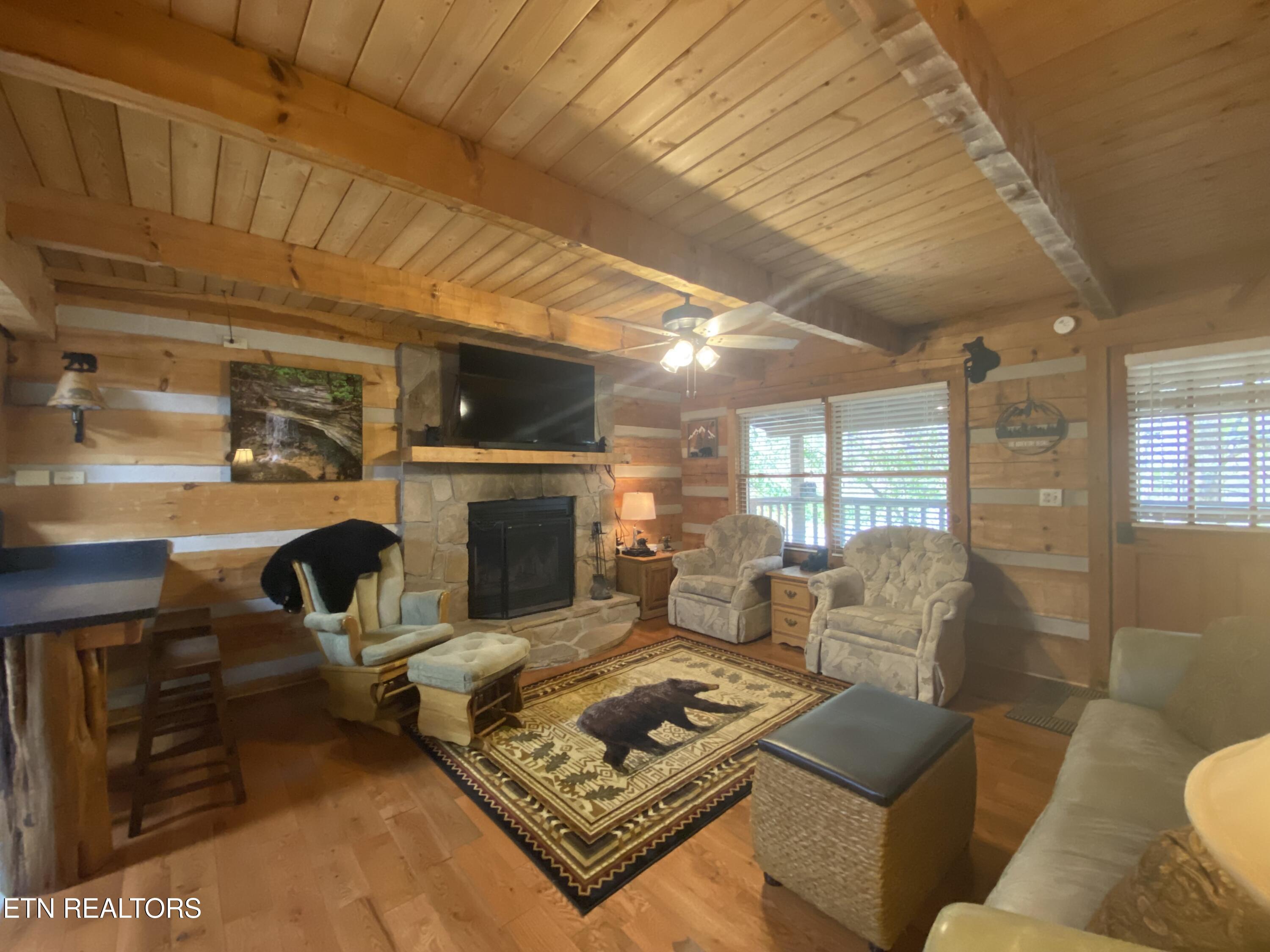 2601 Black Bear Lane Sevierville TN 37876