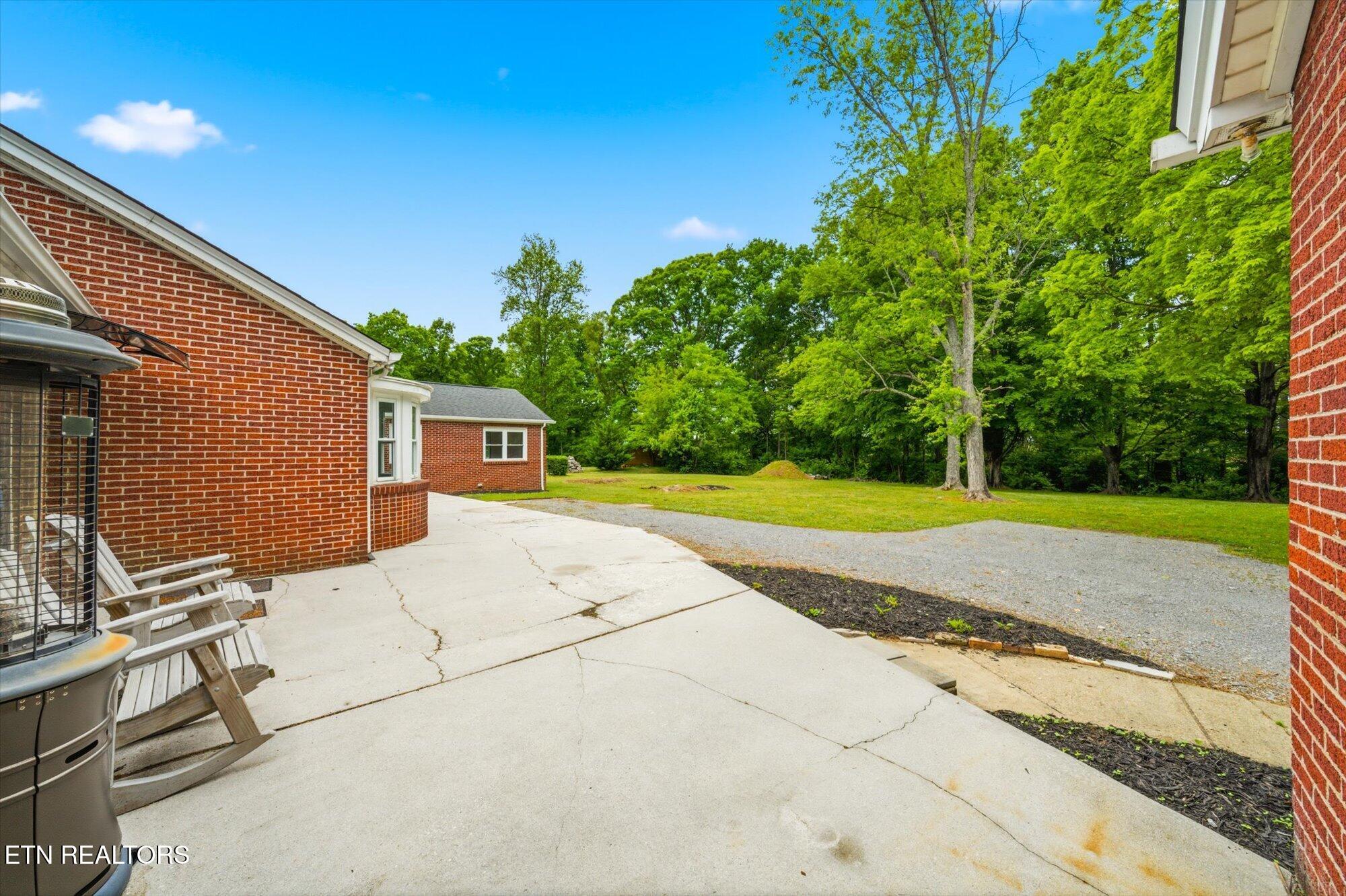 5215 E Sunset Road Knoxville TN 37914