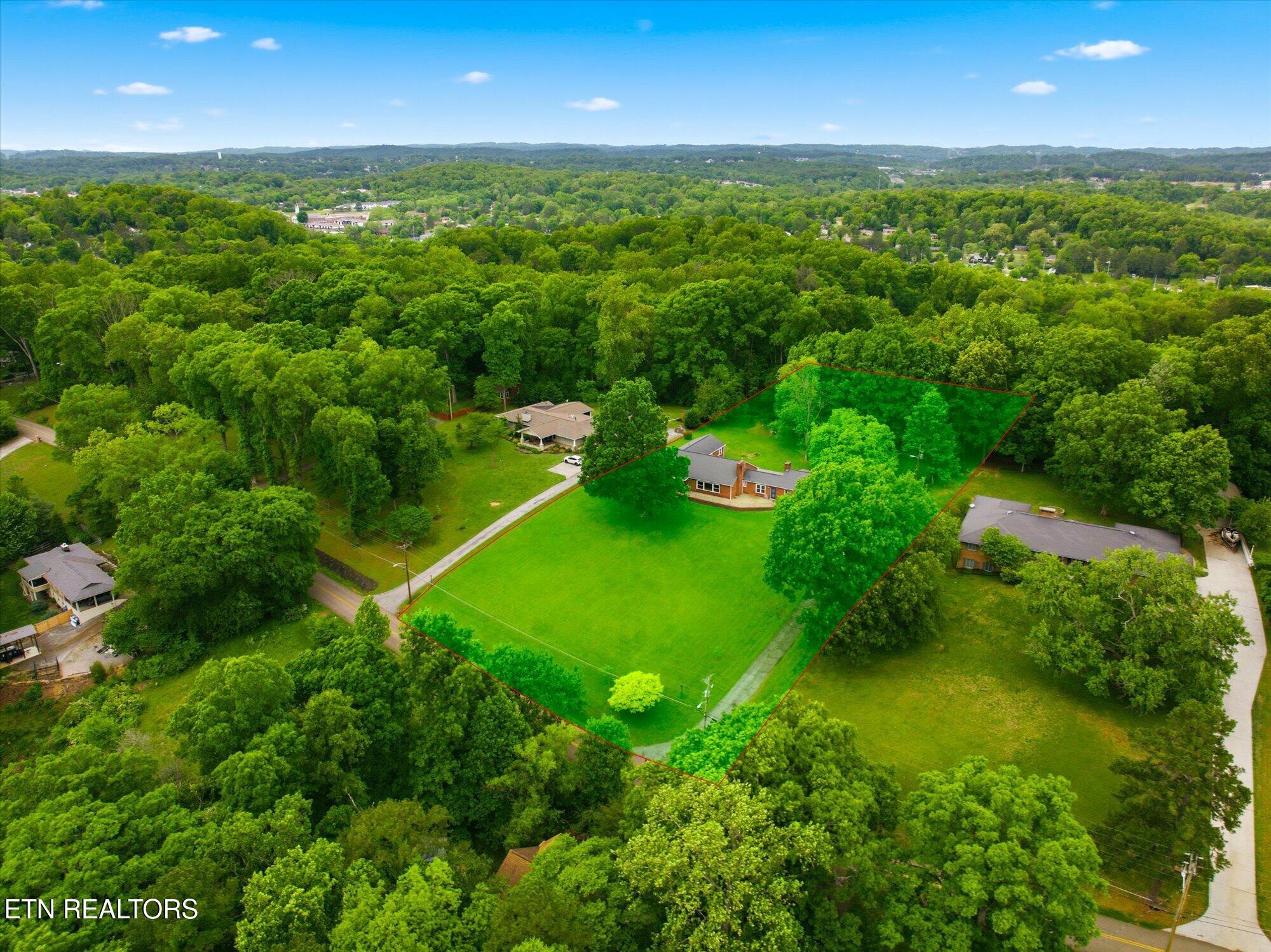 5215 E Sunset Road Knoxville TN 37914