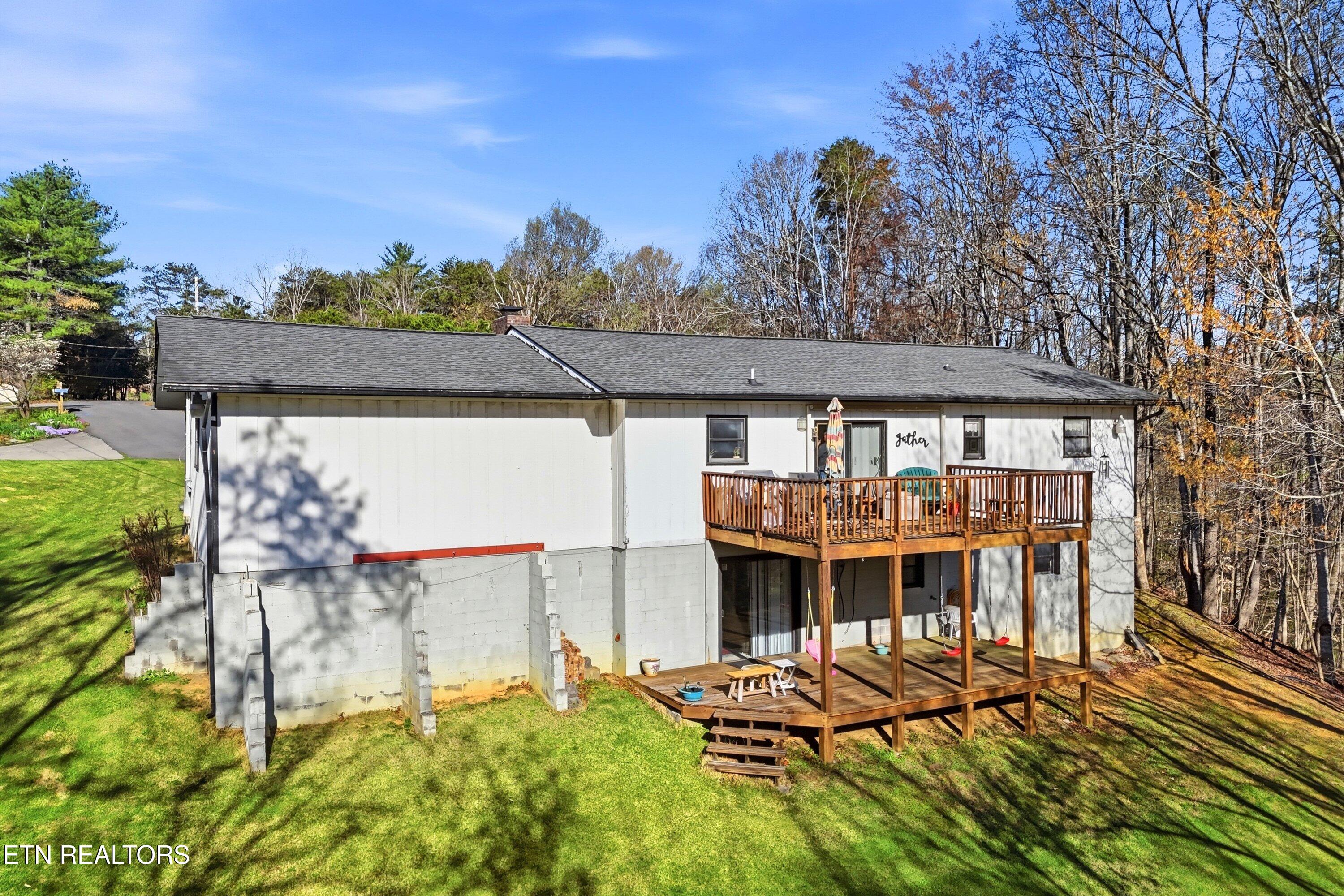 728 Schneider Lane Sevierville TN 37862