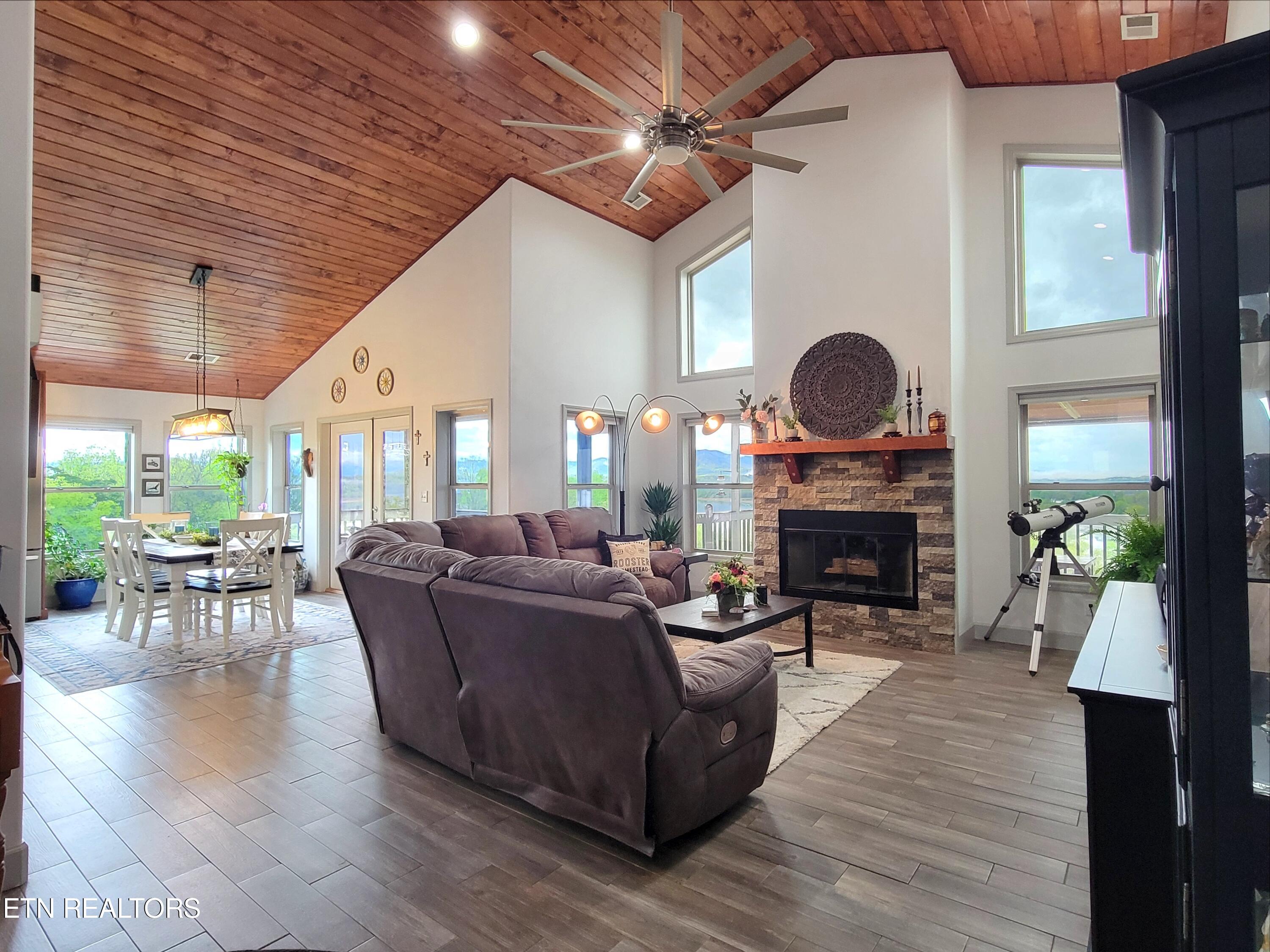 2088 Ivy Way Newport TN 37821
