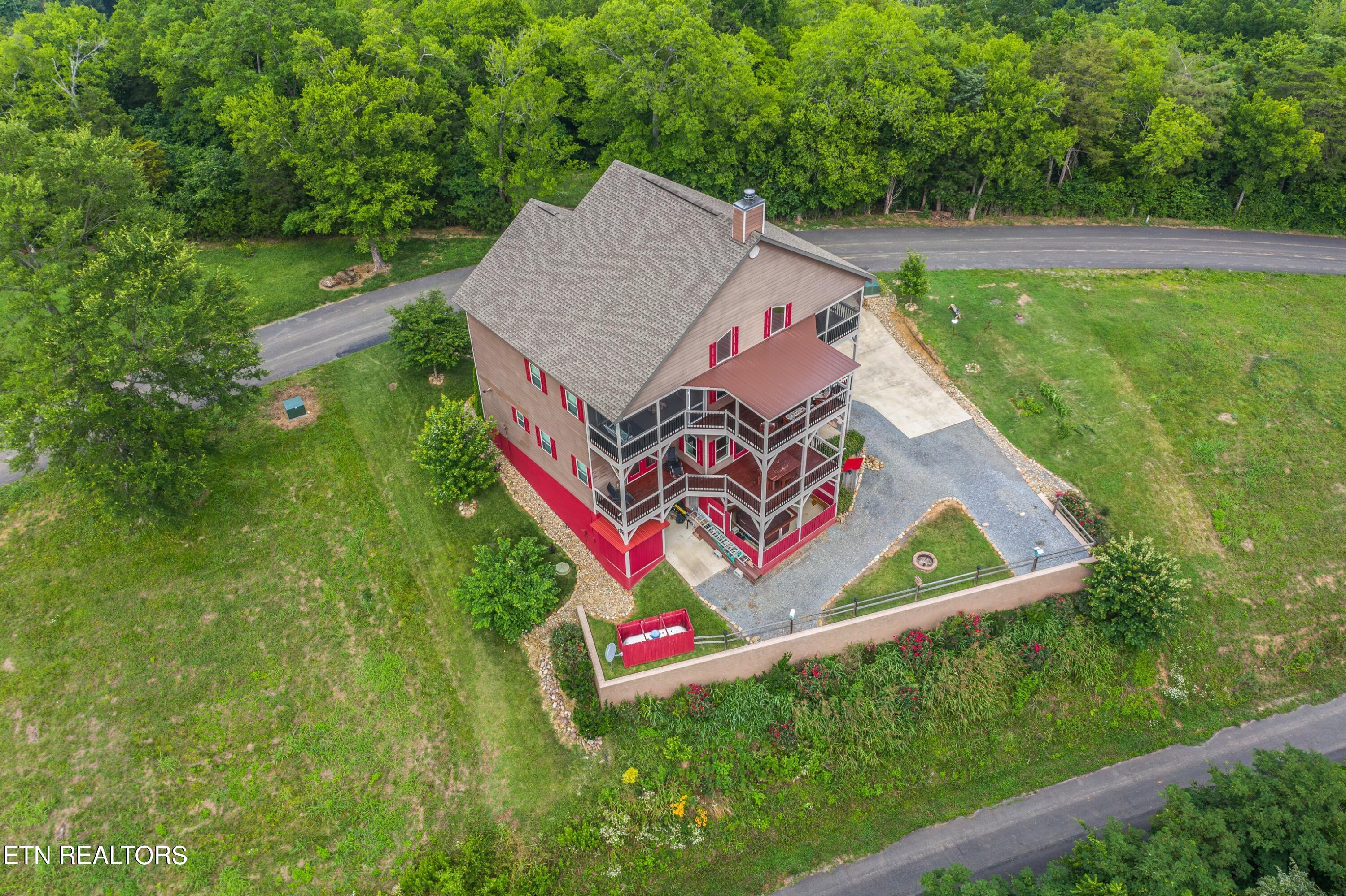 2088 Ivy Way Newport TN 37821