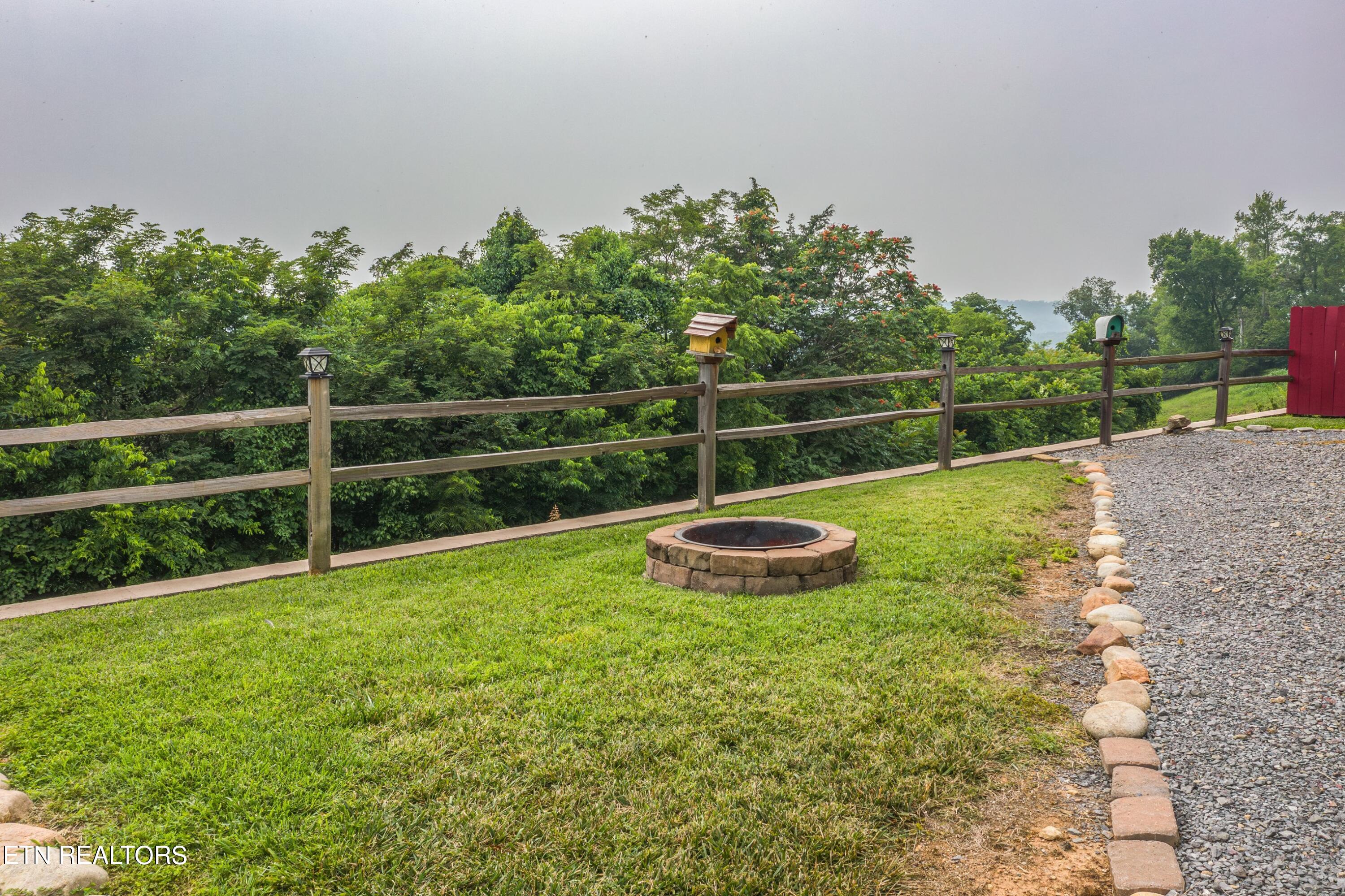2088 Ivy Way Newport TN 37821