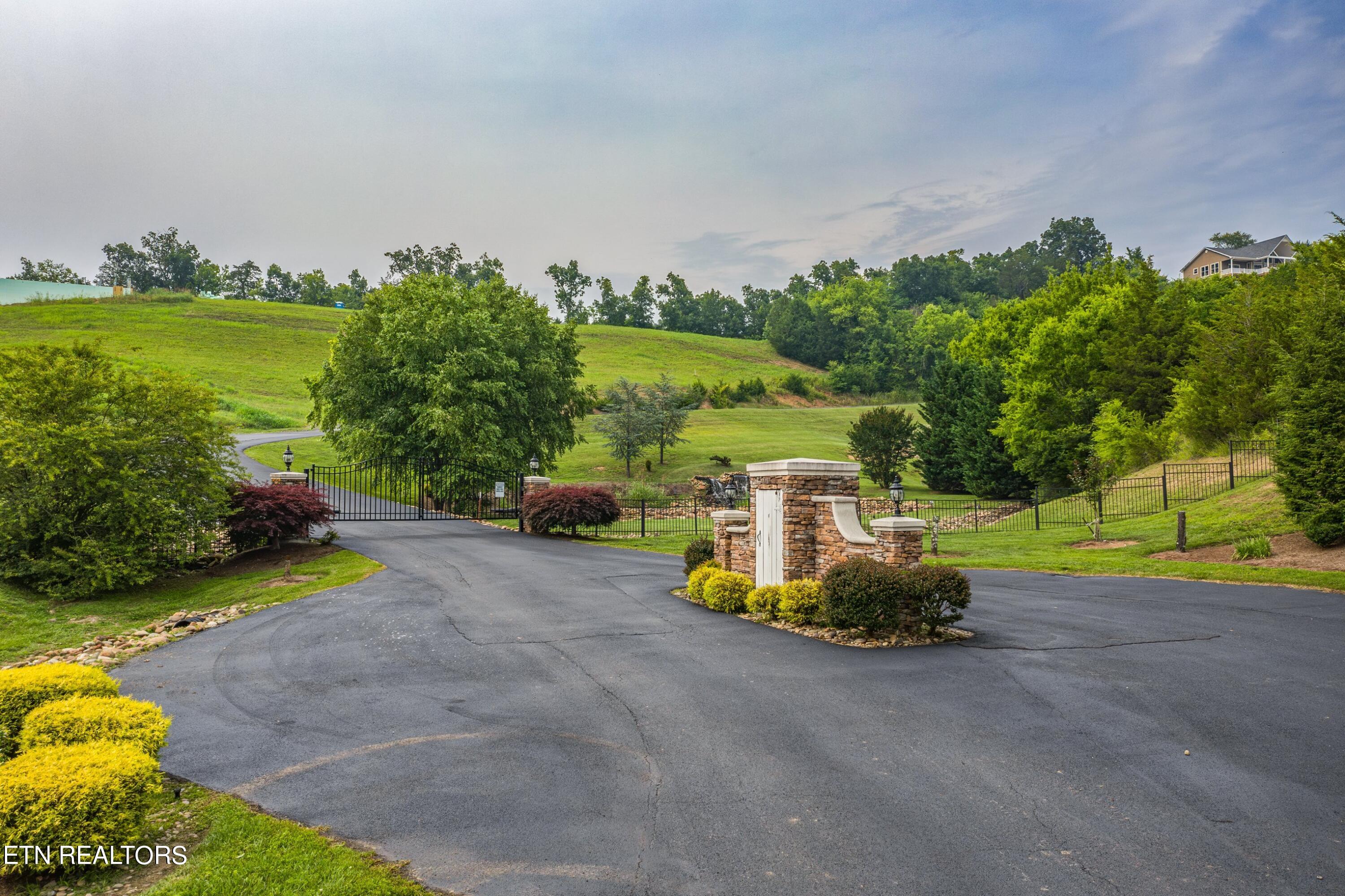 2088 Ivy Way Newport TN 37821