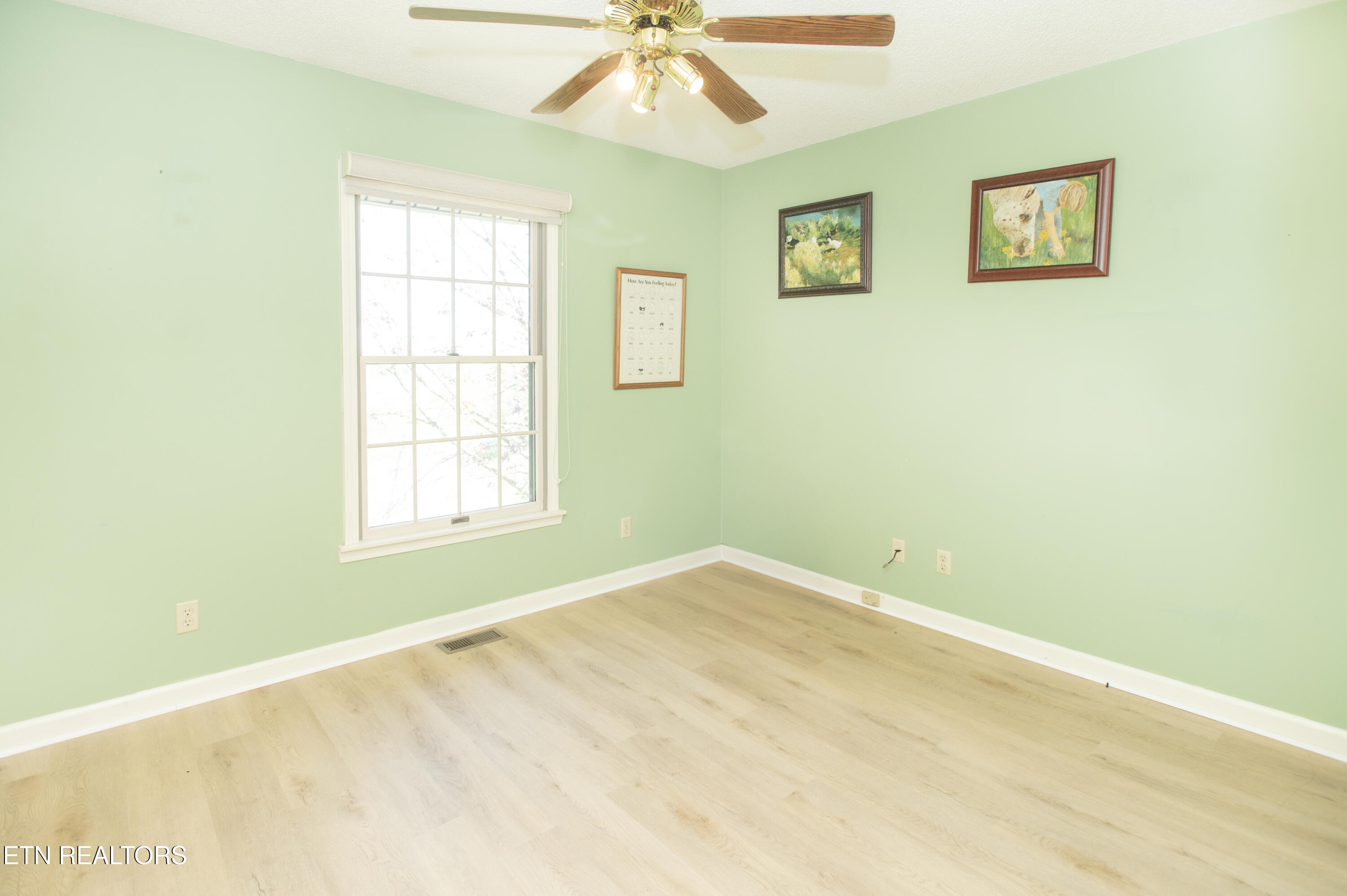 145 Chahyga Way Loudon TN 37774