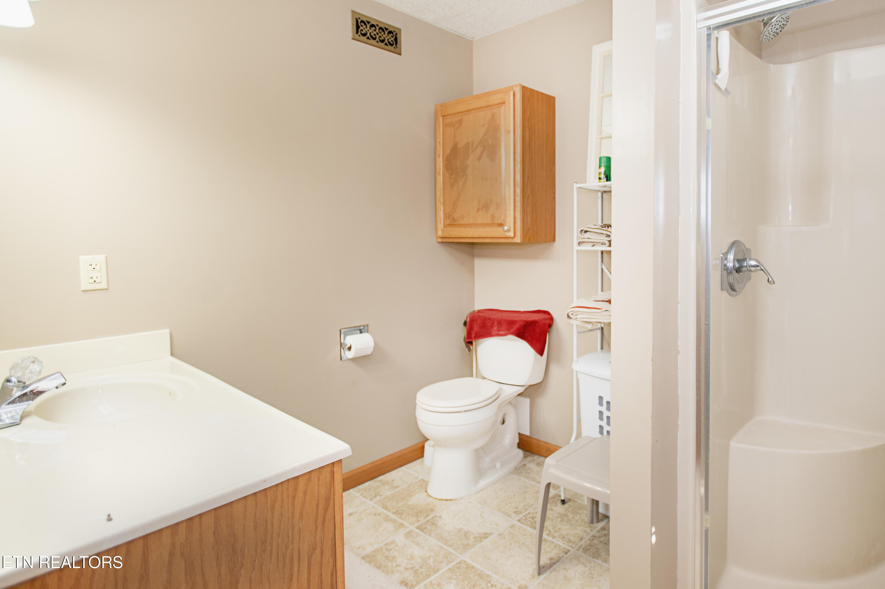 145 Chahyga Way Loudon TN 37774