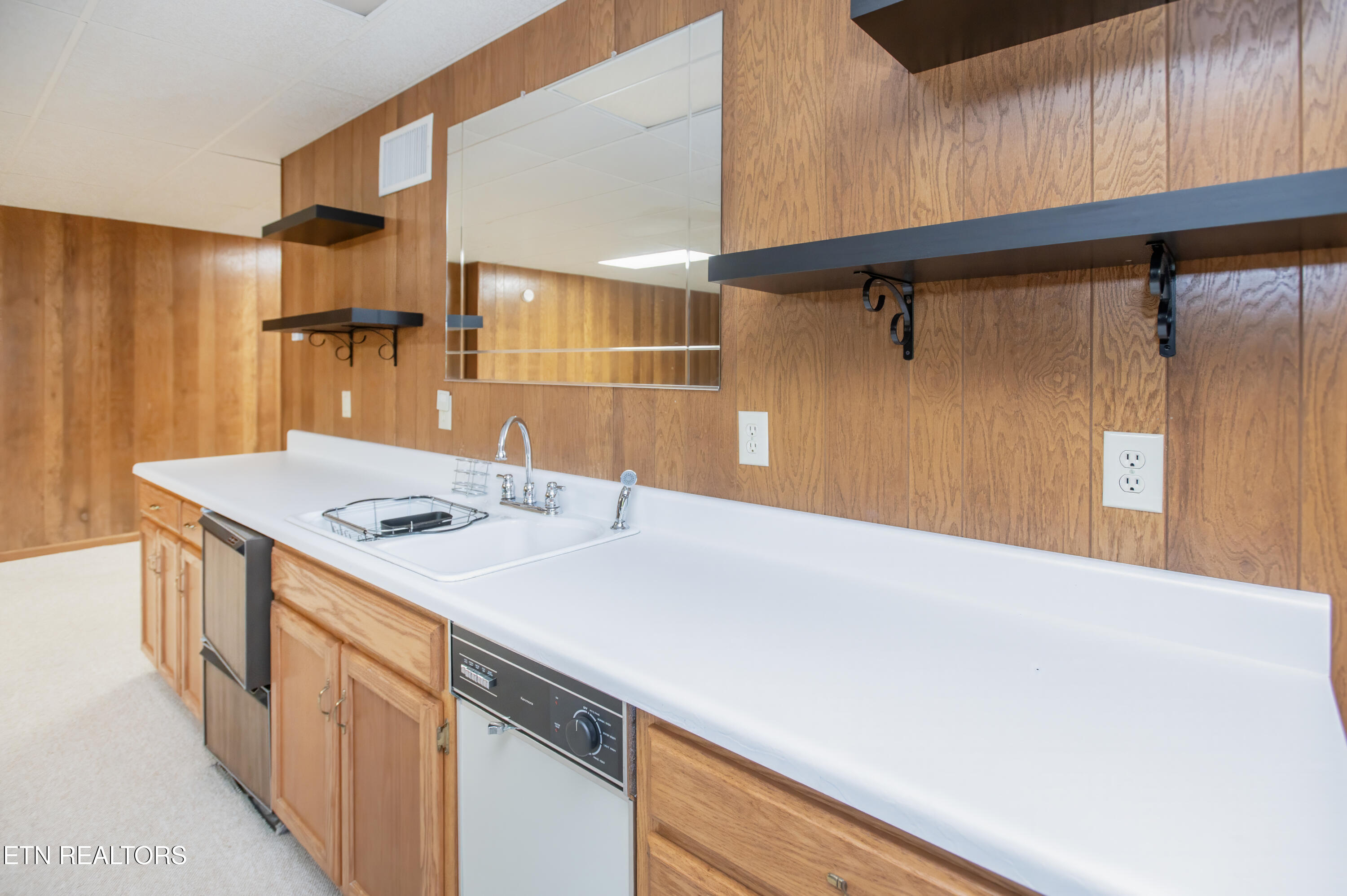 145 Chahyga Way Loudon TN 37774