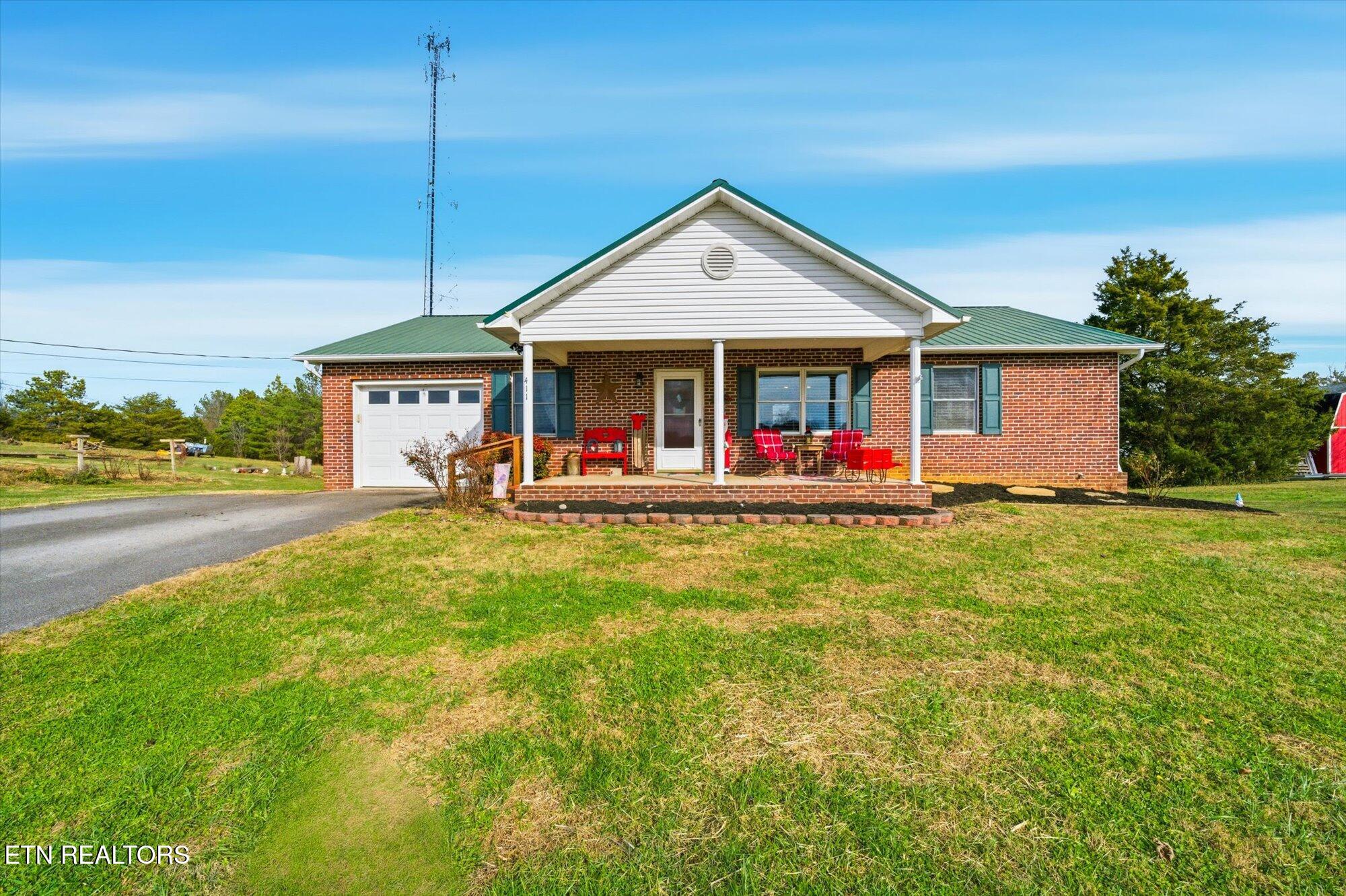 411 Meadowbreeze Road Corryton TN 37721