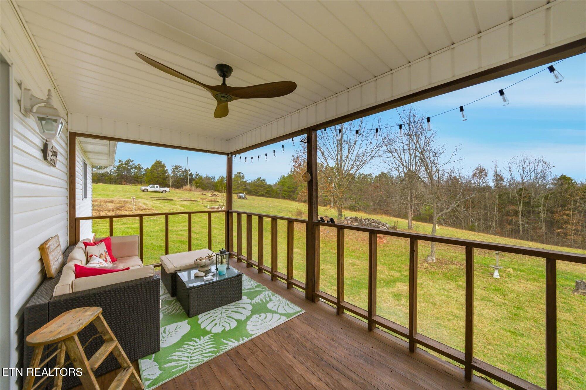 411 Meadowbreeze Road Corryton TN 37721