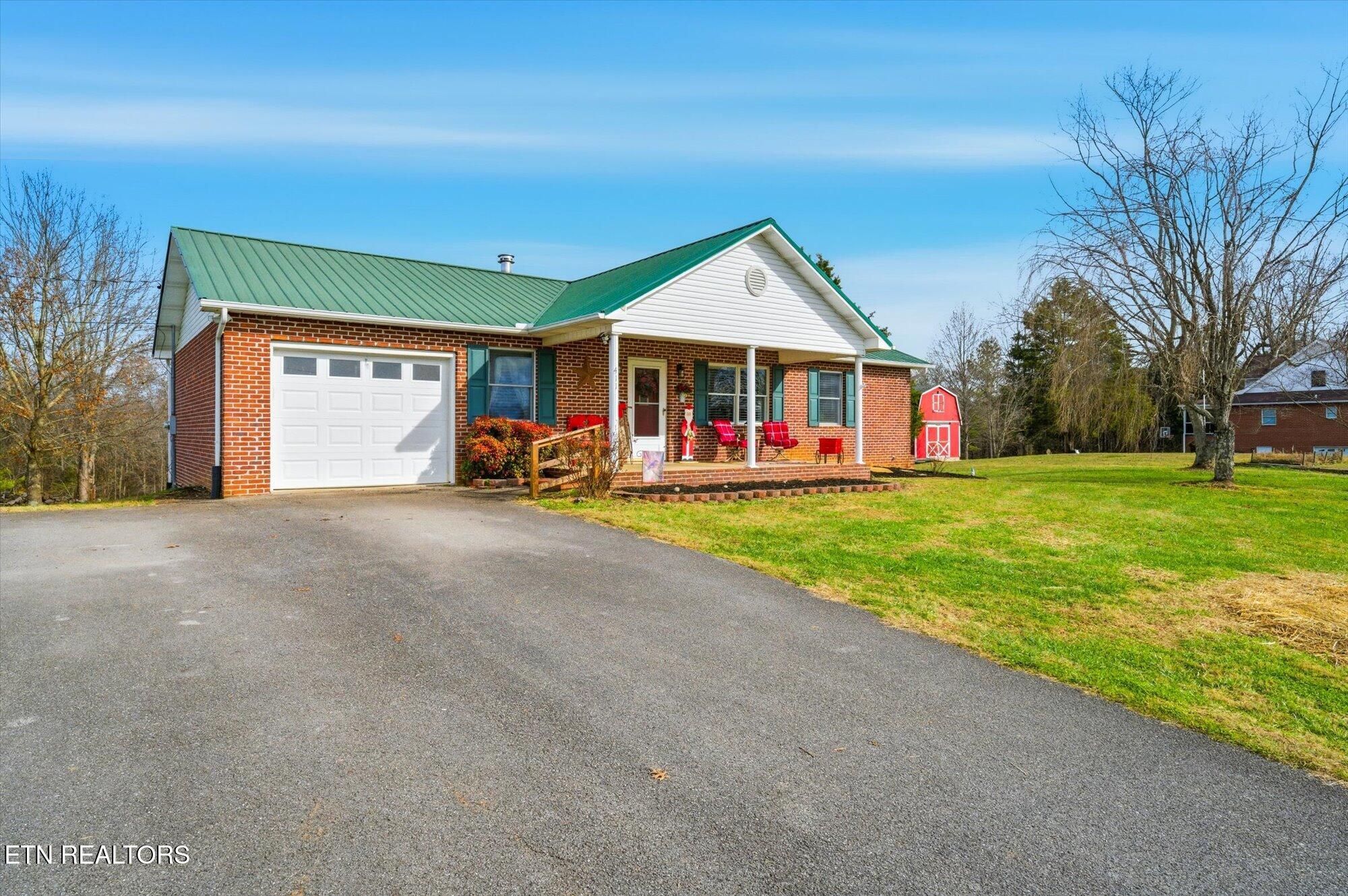 411 Meadowbreeze Road Corryton TN 37721