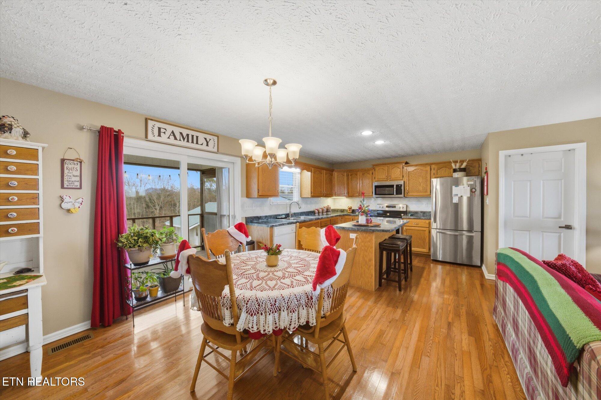 411 Meadowbreeze Road Corryton TN 37721