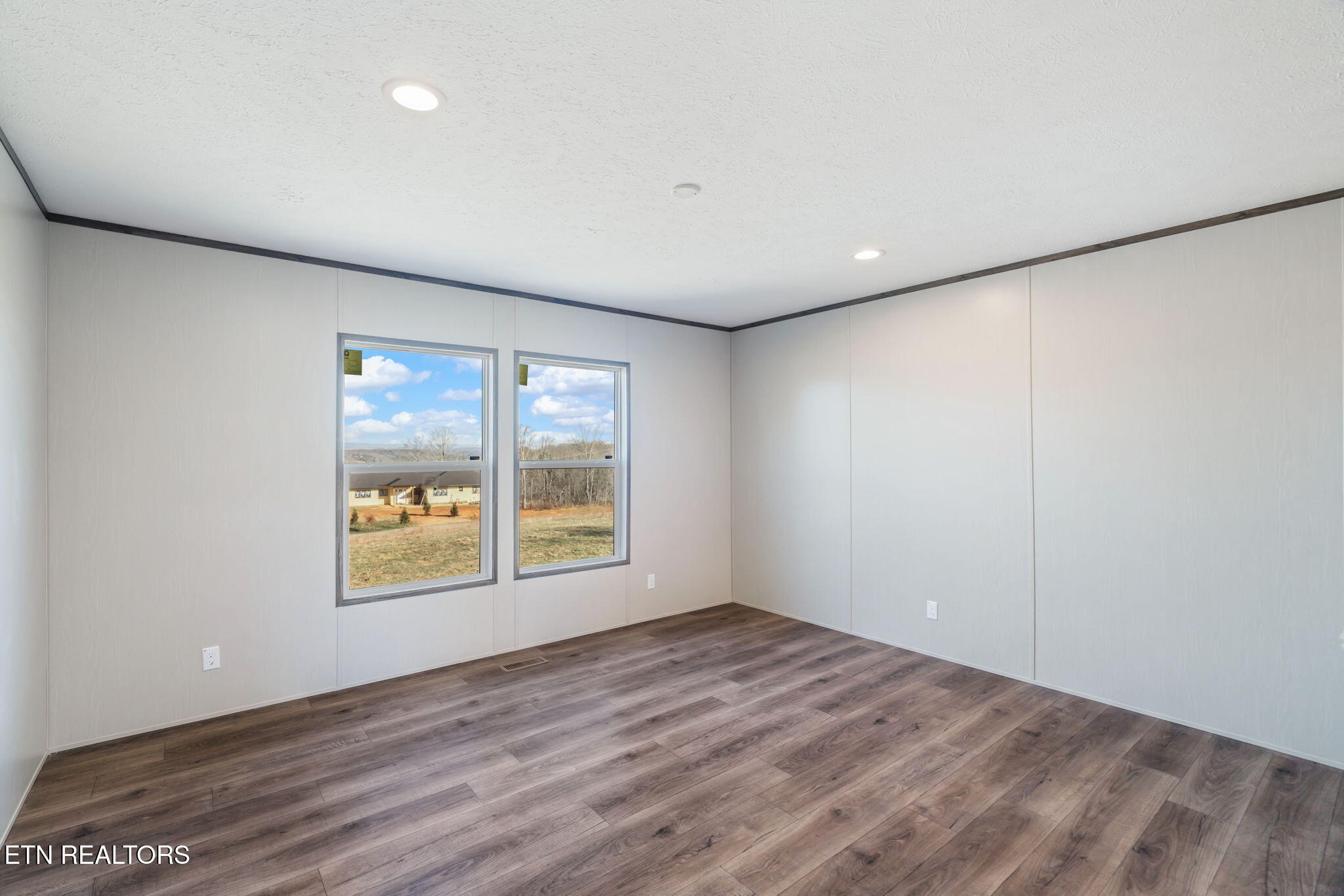 200 Laura Boling Loop Road Strawberry Plains TN 37871