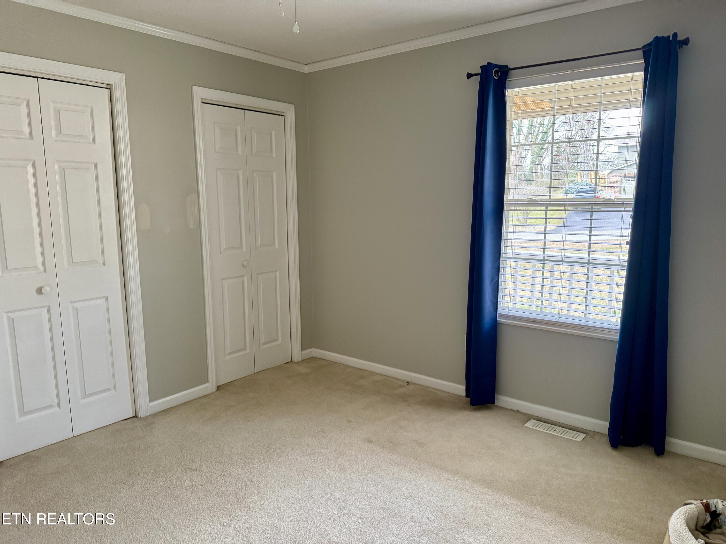 235 Van Stowe Road Harriman TN 37748