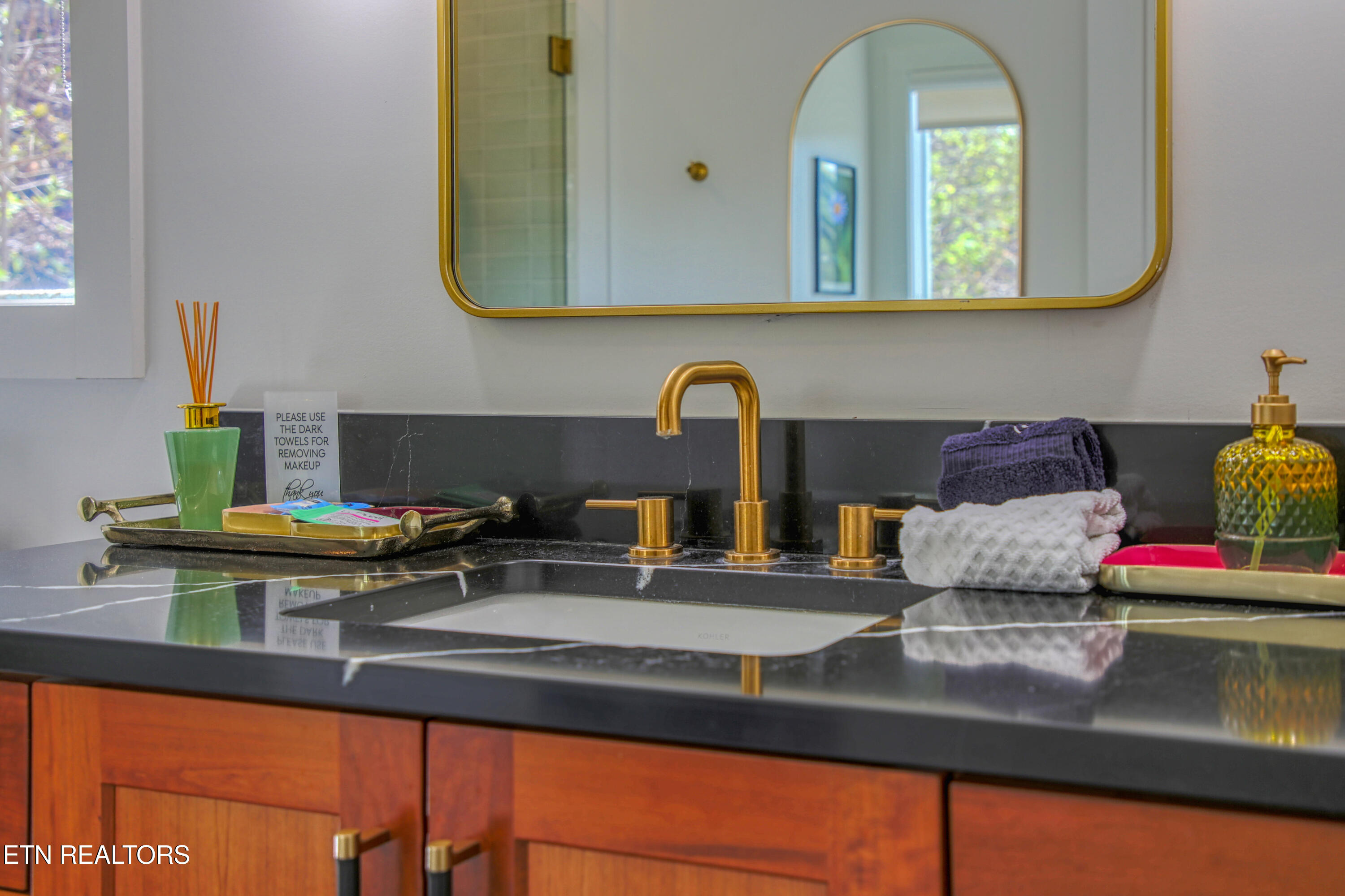 3322 Sugar Maple Loop Road Sevierville TN 37862
