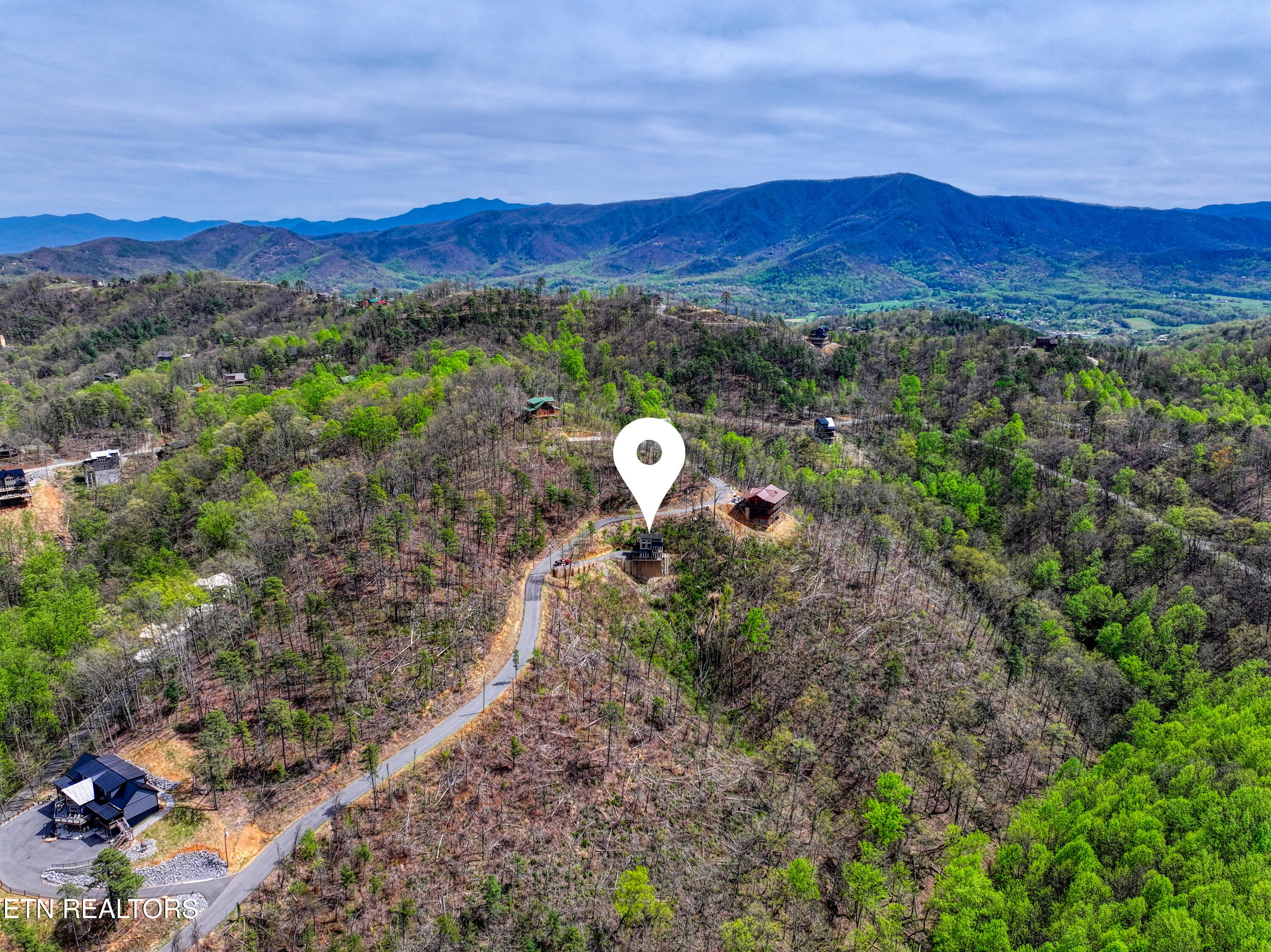 3322 Sugar Maple Loop Road Sevierville TN 37862