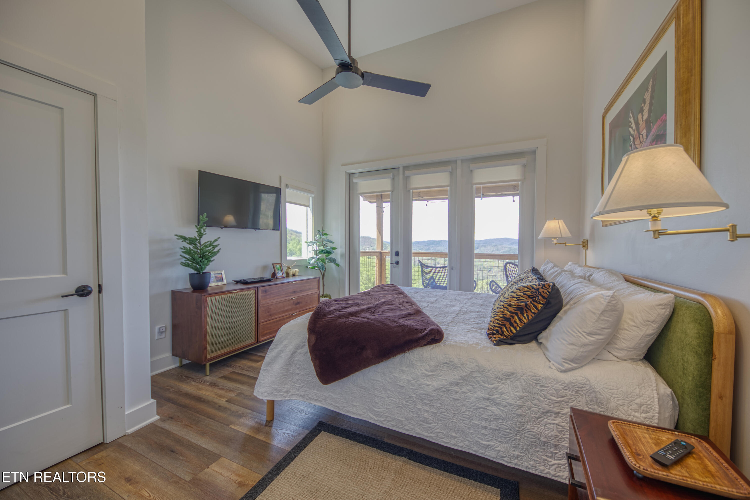 3322 Sugar Maple Loop Road Sevierville TN 37862