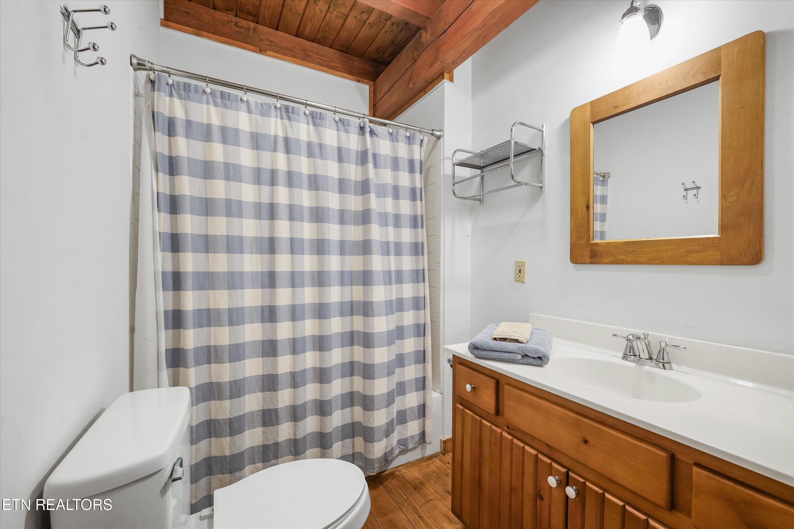 1626 Sequoyah Drive Mooresburg TN 37811