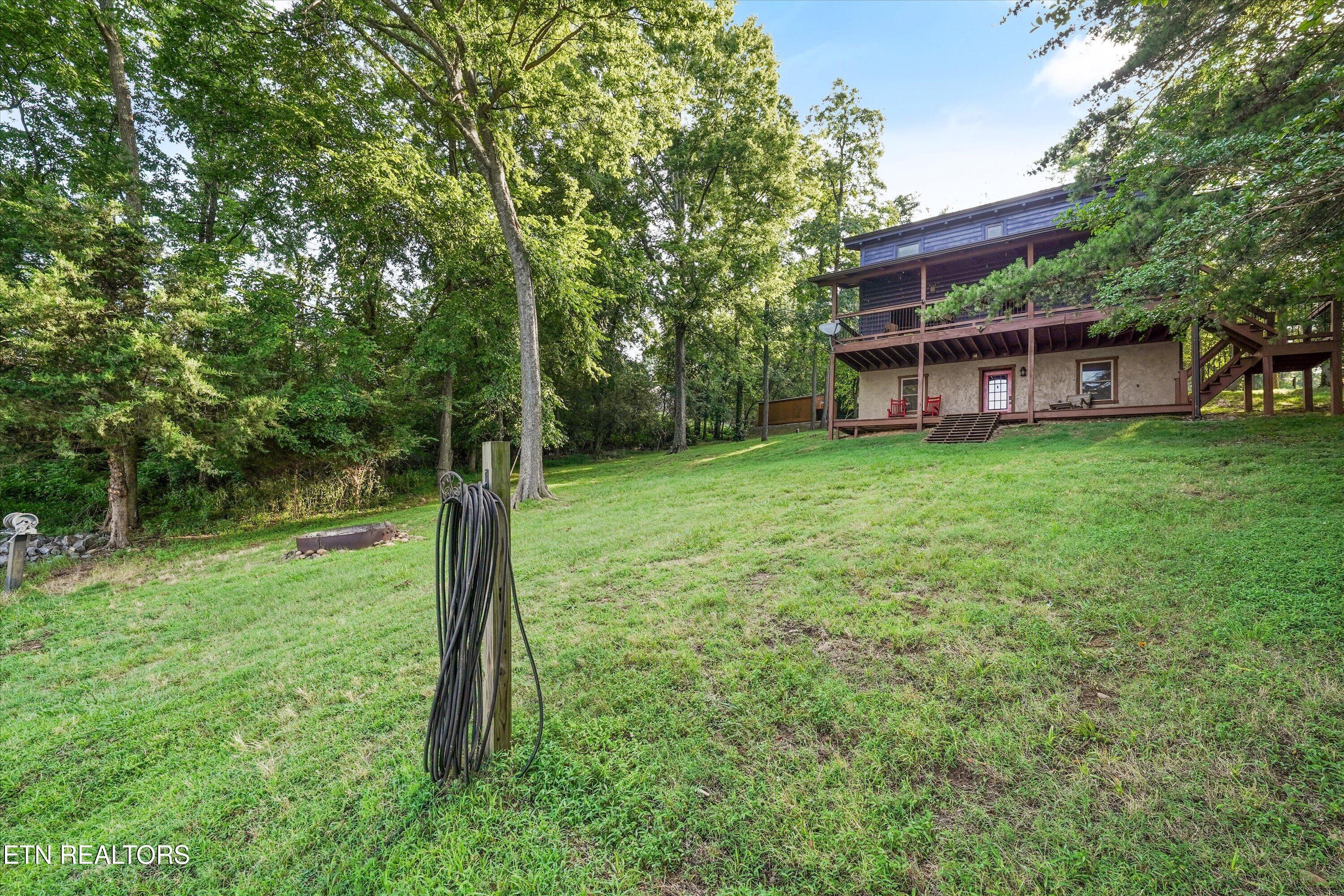 1626 Sequoyah Drive Mooresburg TN 37811