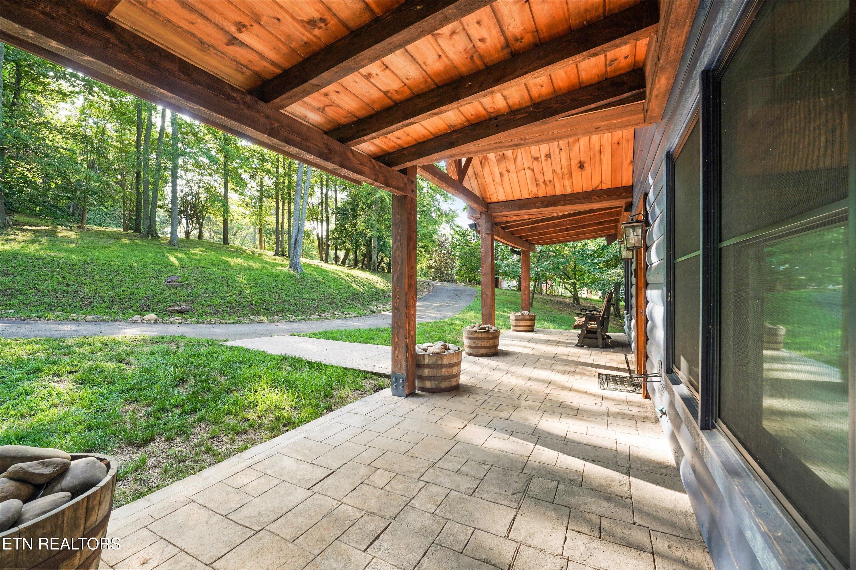 1626 Sequoyah Drive Mooresburg TN 37811