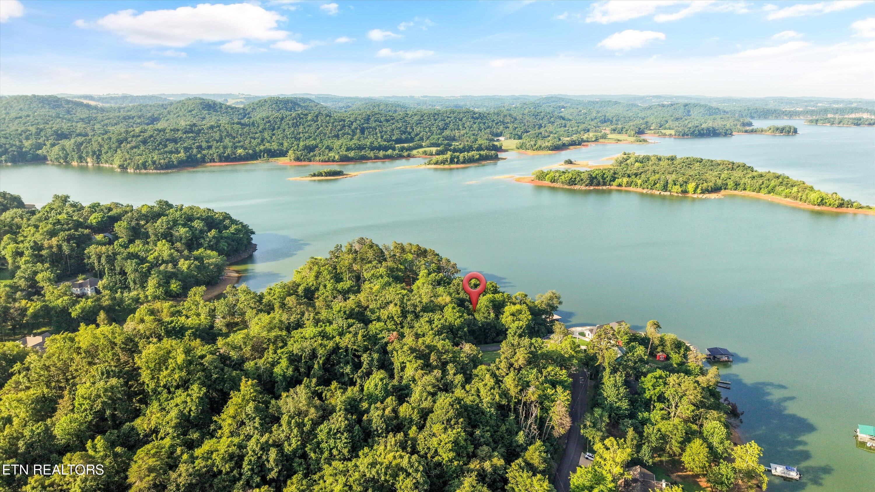 1626 Sequoyah Drive Mooresburg TN 37811