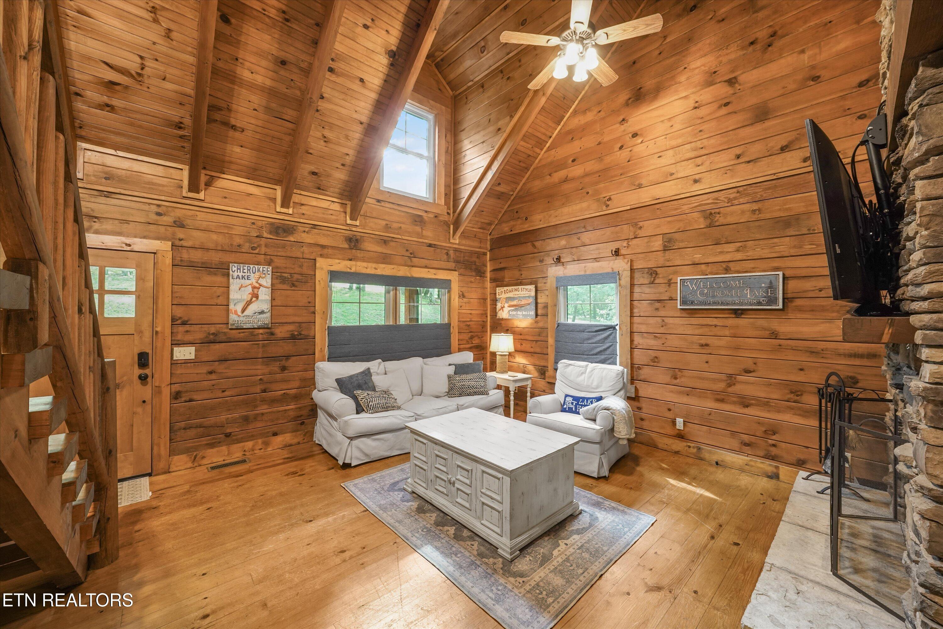 1626 Sequoyah Drive Mooresburg TN 37811