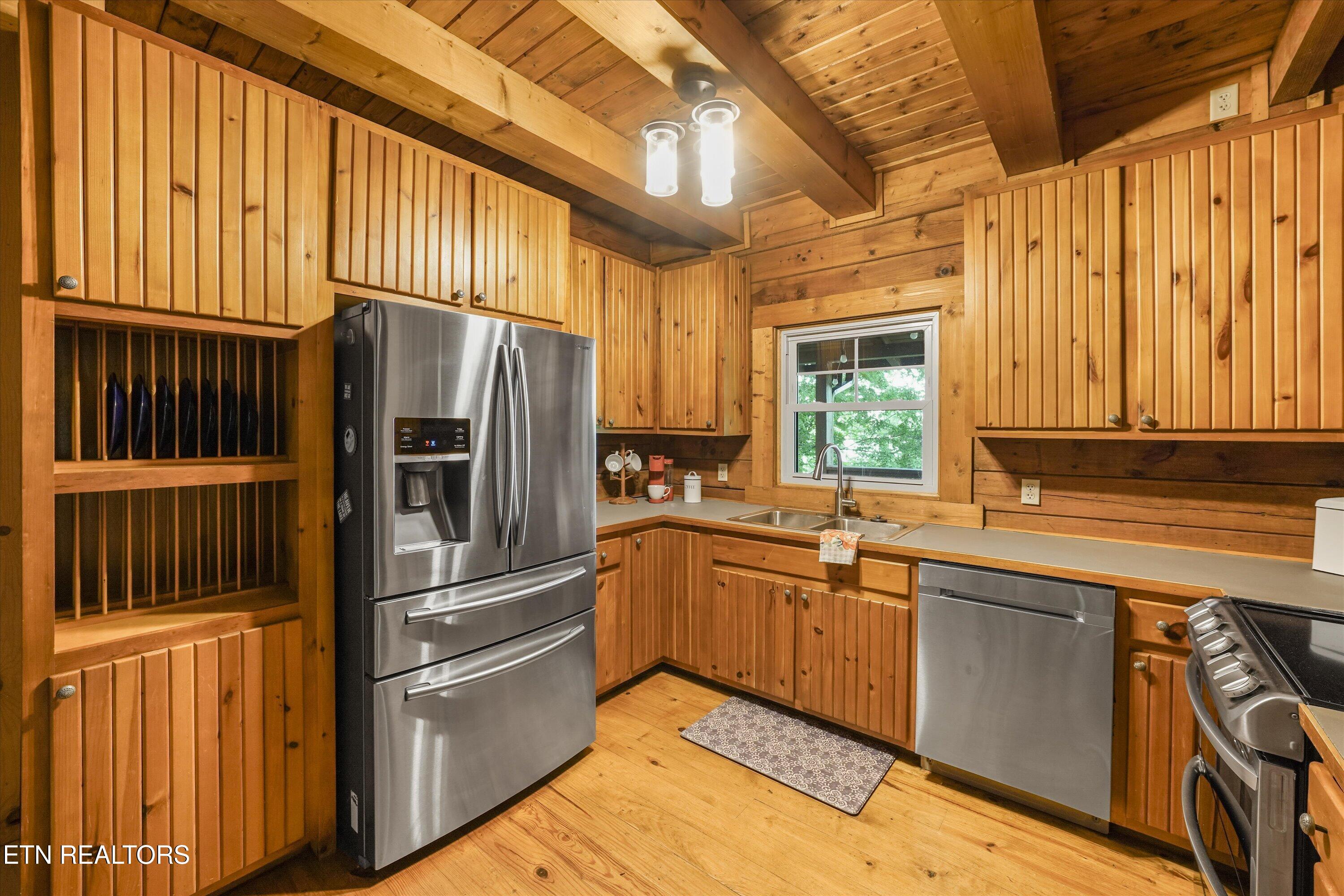 1626 Sequoyah Drive Mooresburg TN 37811
