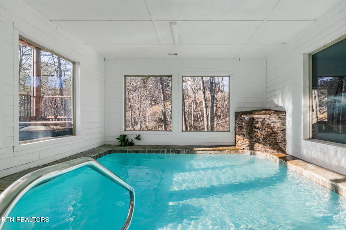 2110 Elk Pass Lane Sevierville TN 37876